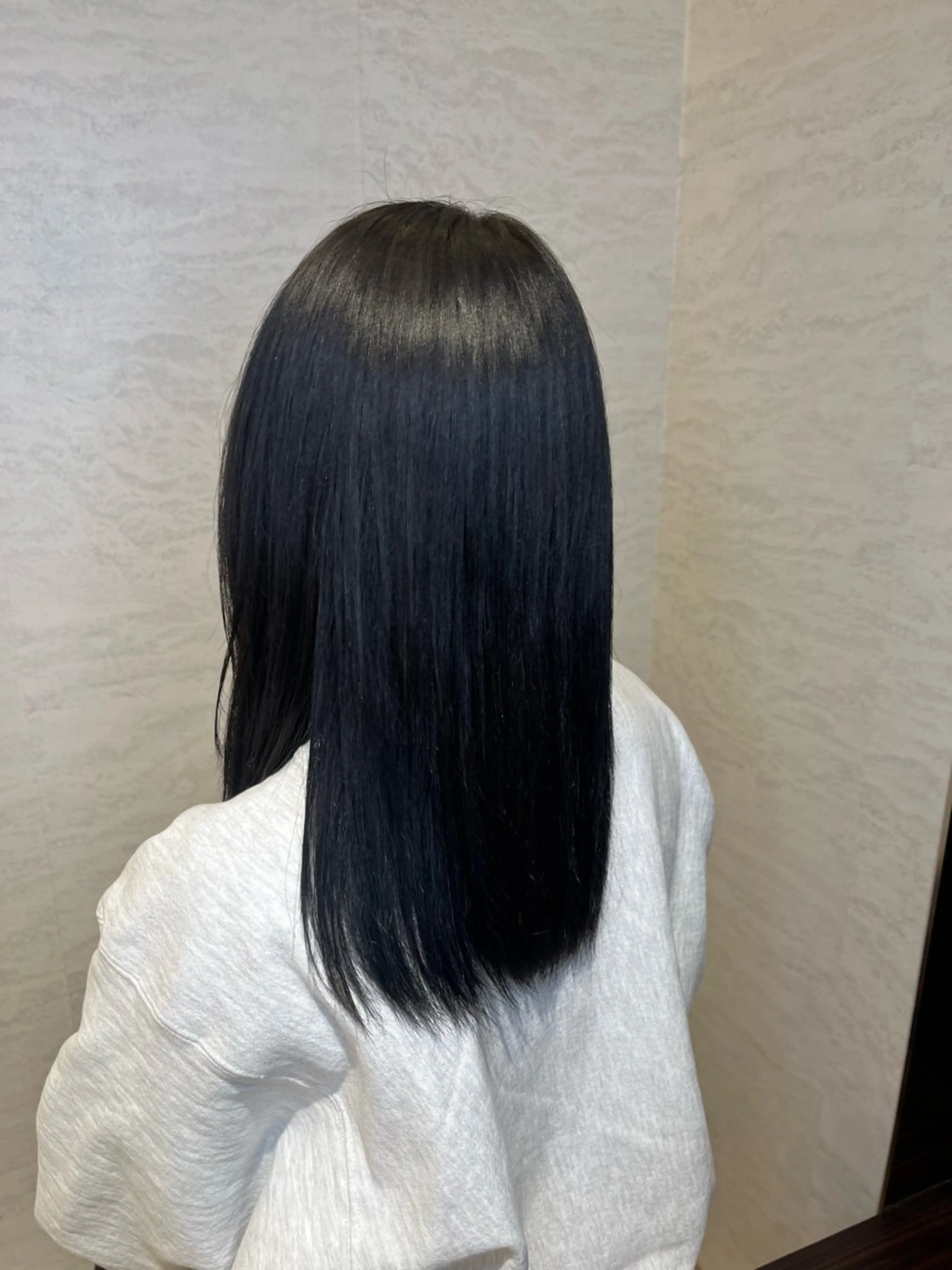 セミロング カラー ブリーチ ブリーチなしカラー TAYA府中店所属・Ri seのヘアスタイル