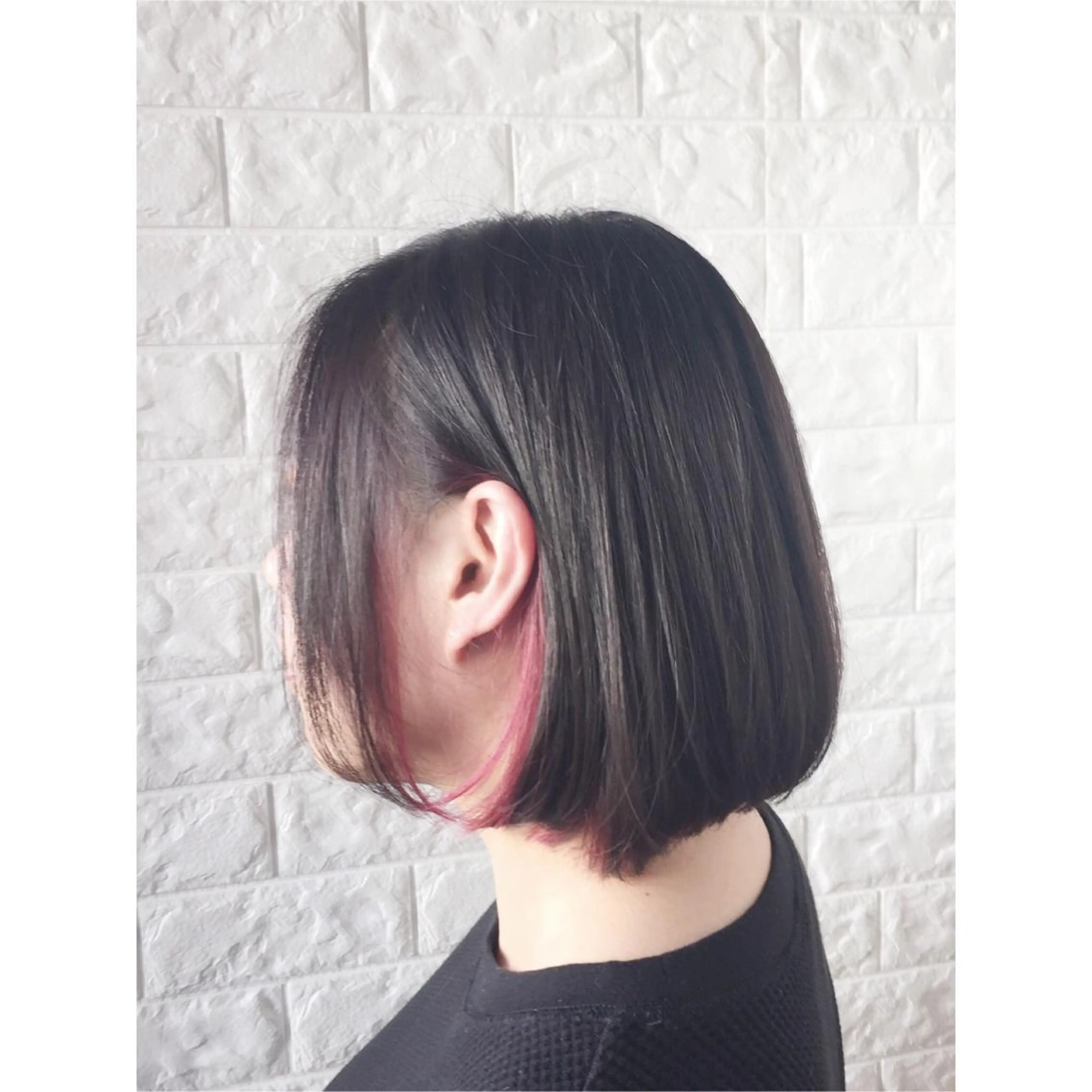 ショート カラー インナーカラー ボブ KIZU 髪質改善 オカルト怪談のヘアスタイル