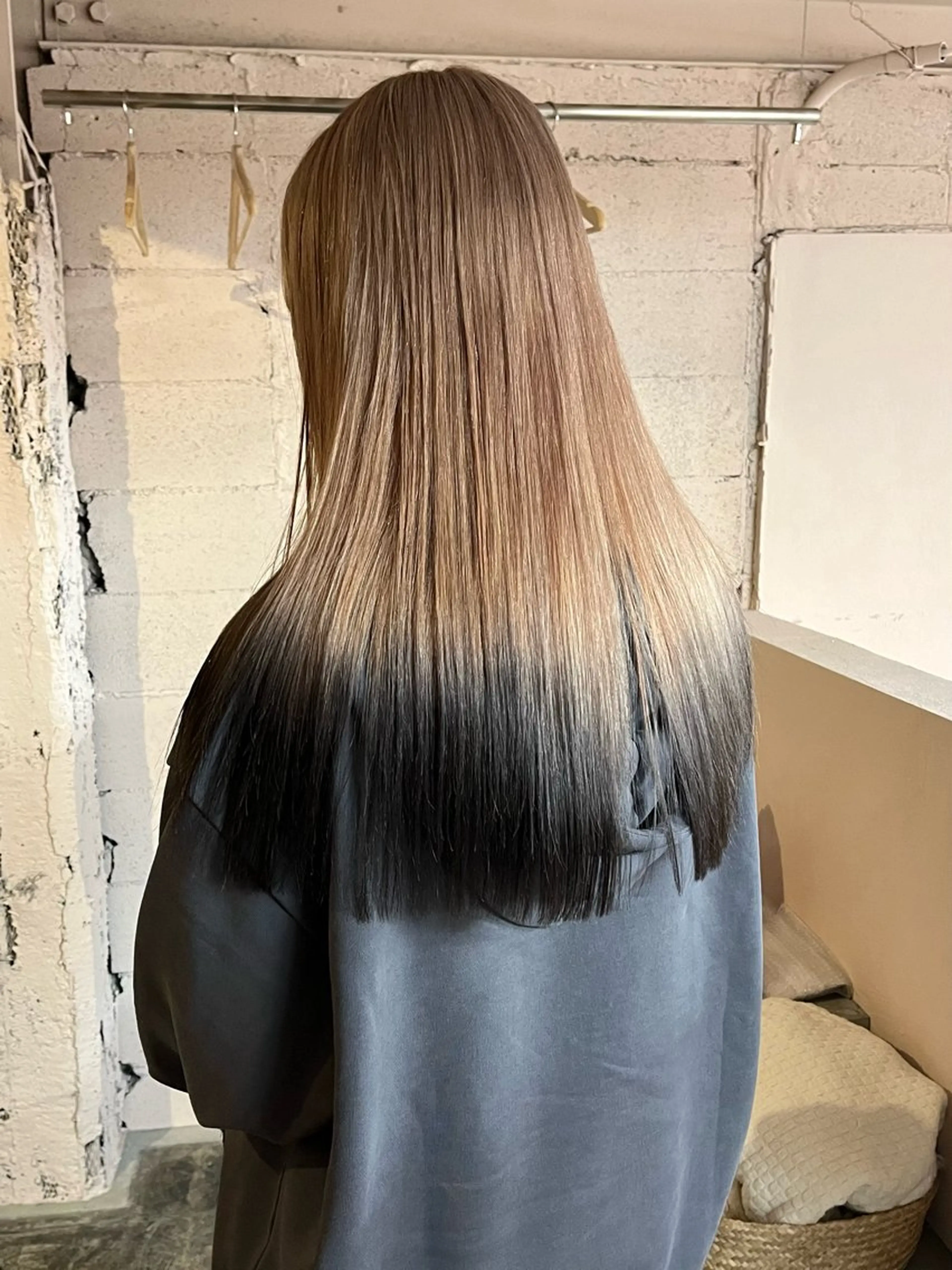 ロング カラー デザインカラー カット ヘアカラー トリートメント iru所属・レイヤーカット/ ハイトーン/mikiのヘアスタイル