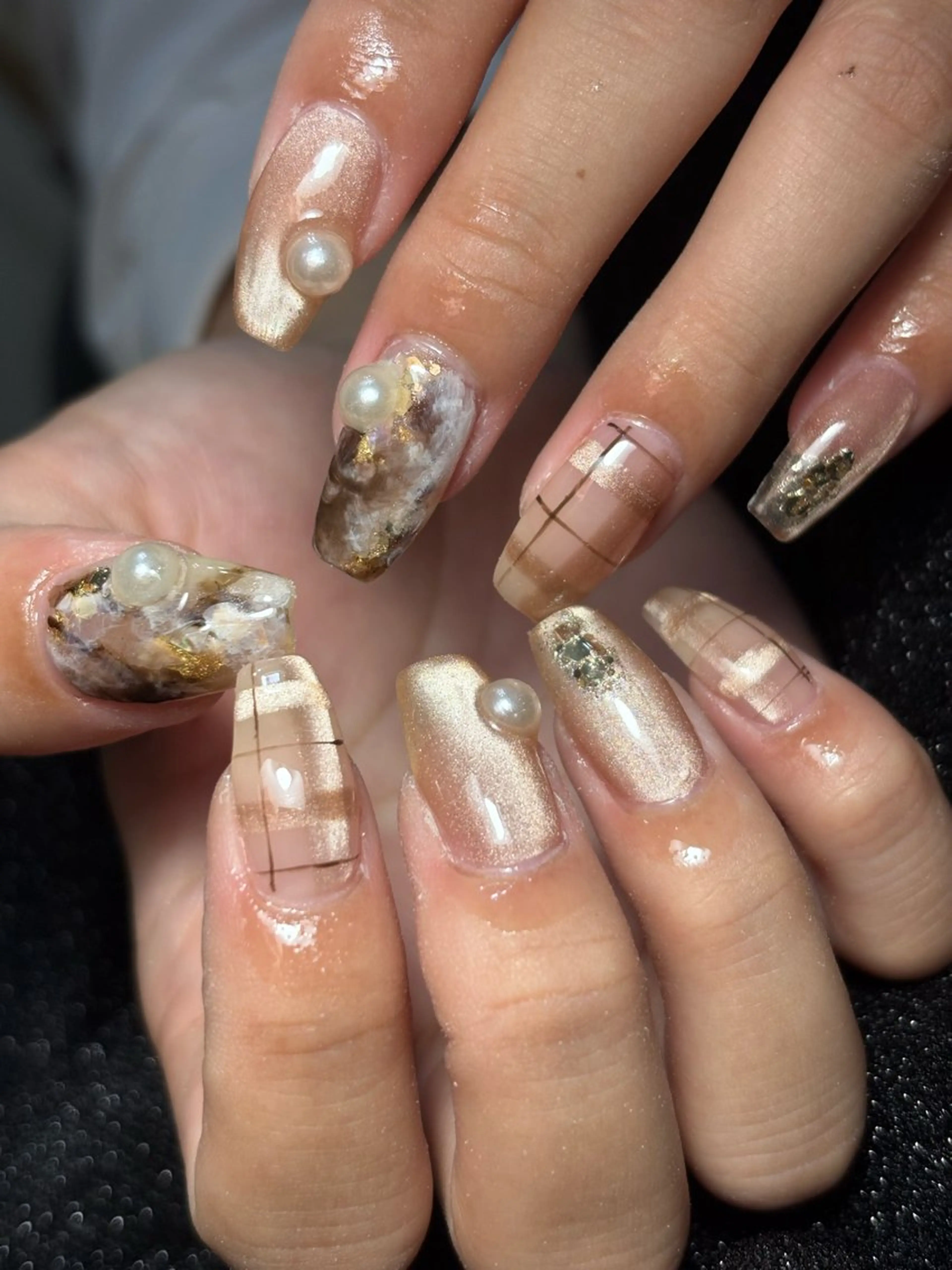 ネイル ハンドネイル フットネイル ✴︎ Delightのネイルデザイン