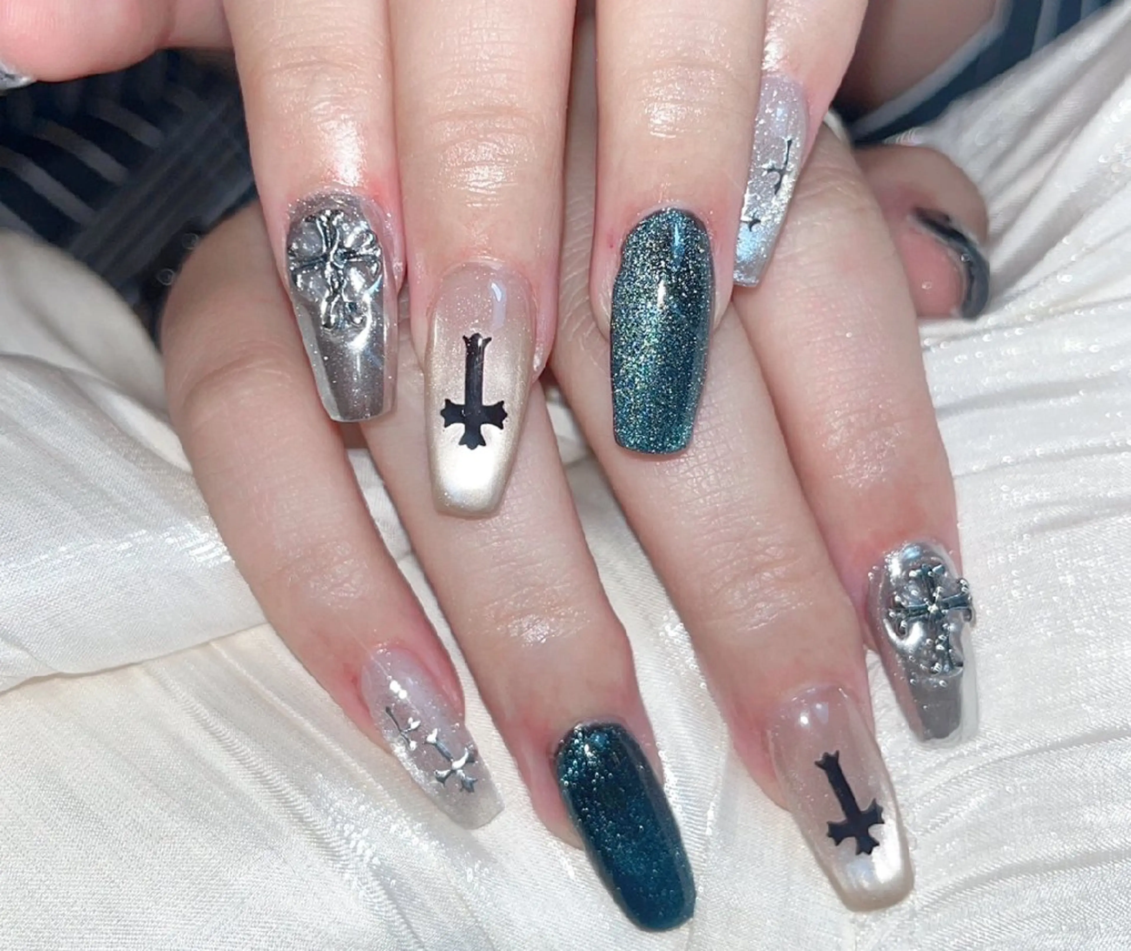 ネイル ネイルサロン Easenのネイルデザイン