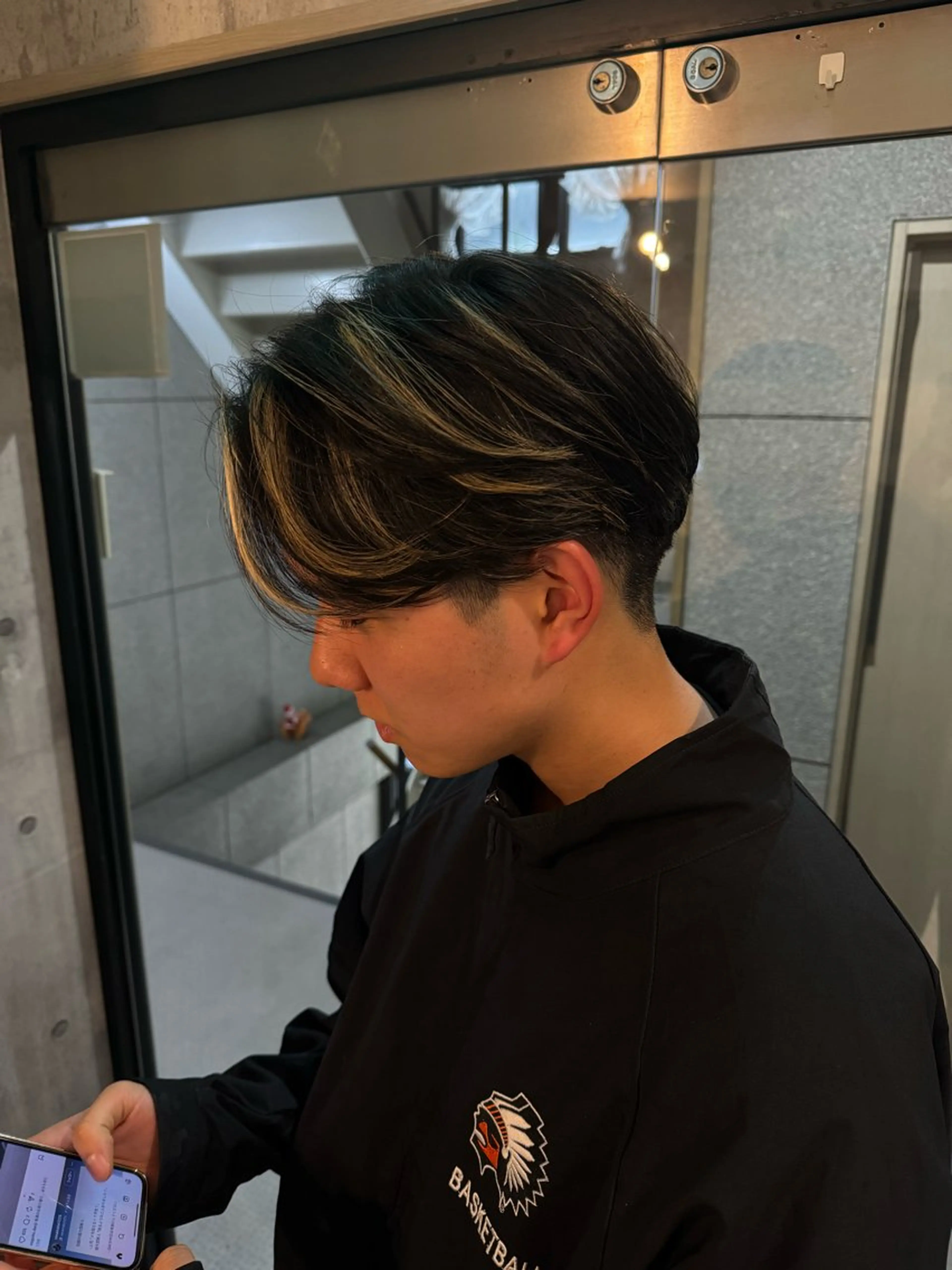 ショート カラー メンズ カット 坂井 琉生のヘアスタイル