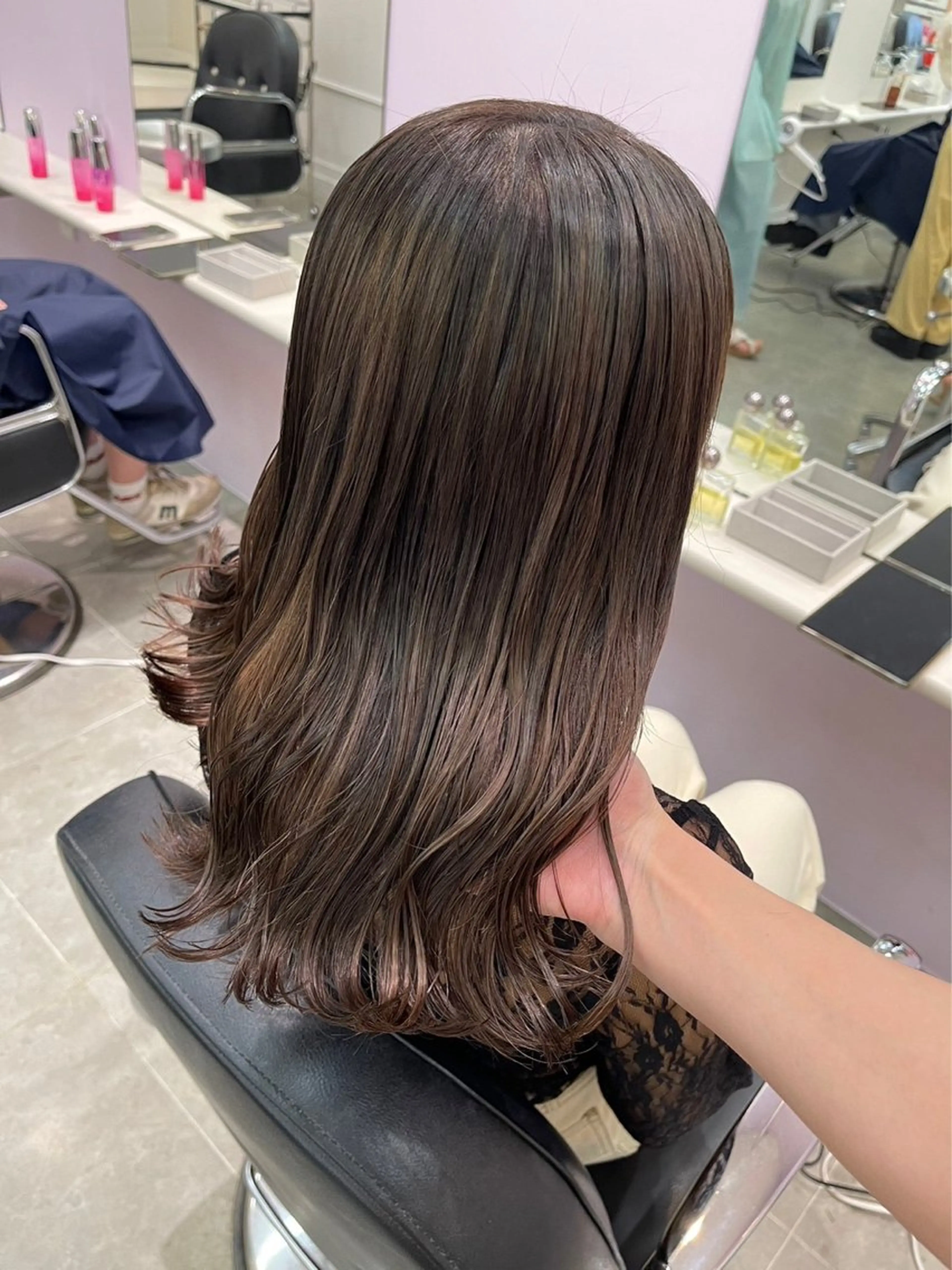 セミロング カラー ParveMix いしいまお🌼のヘアスタイル