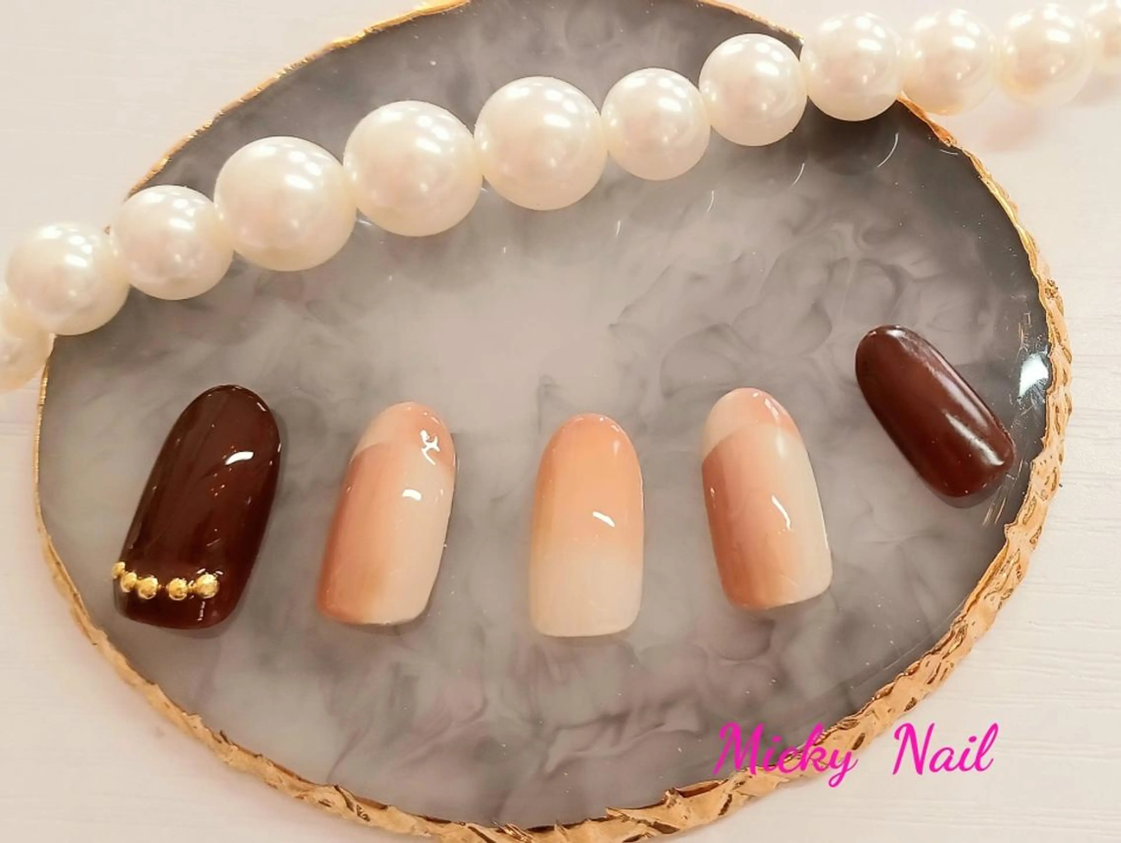 ネイル ミディアム Micky nail chikushinoのネイルデザイン