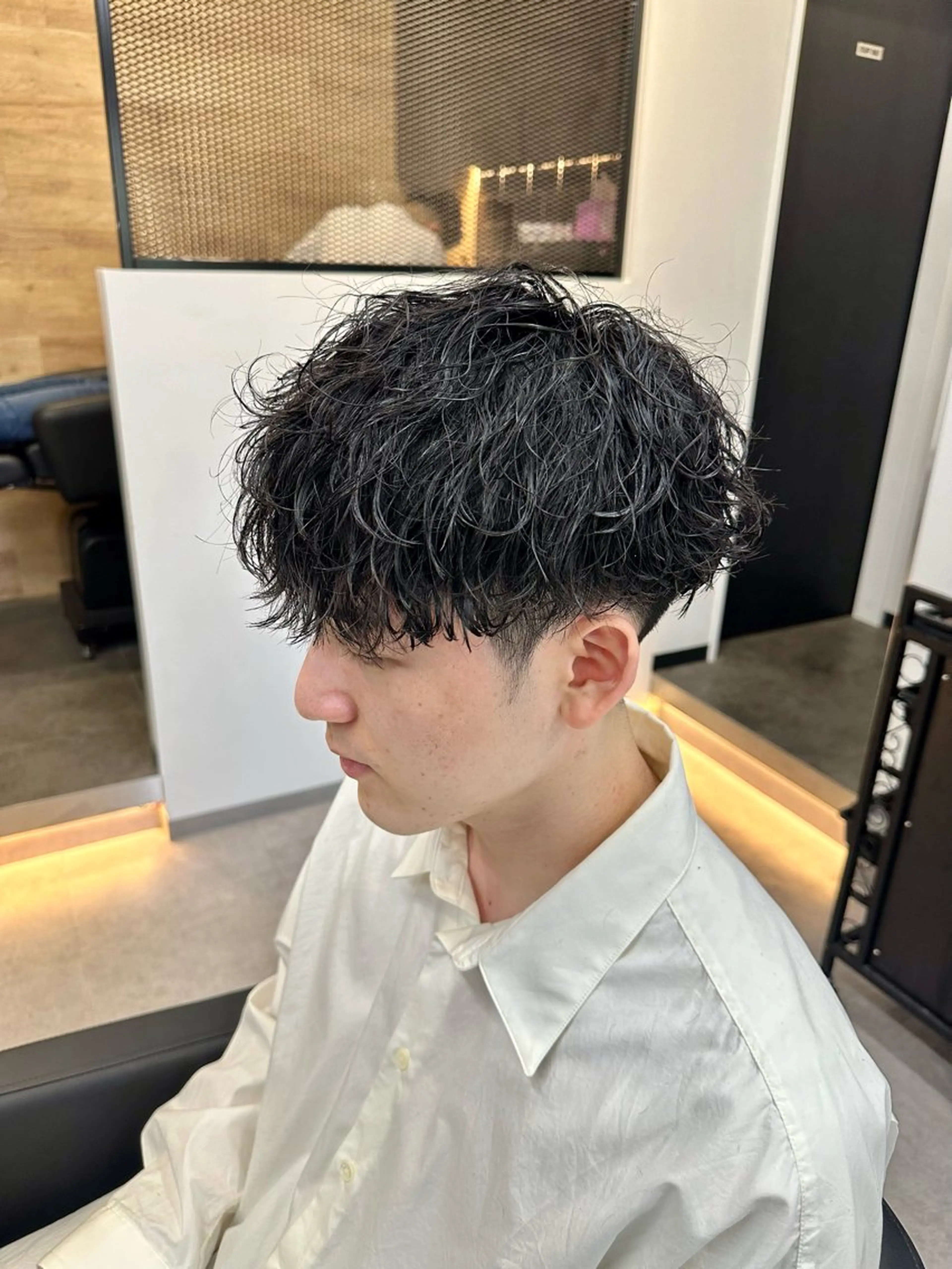 ショート パーマ メンズ メンズパーマ 波巻きパーマ カット パーマ 平内 賢人のヘアスタイル