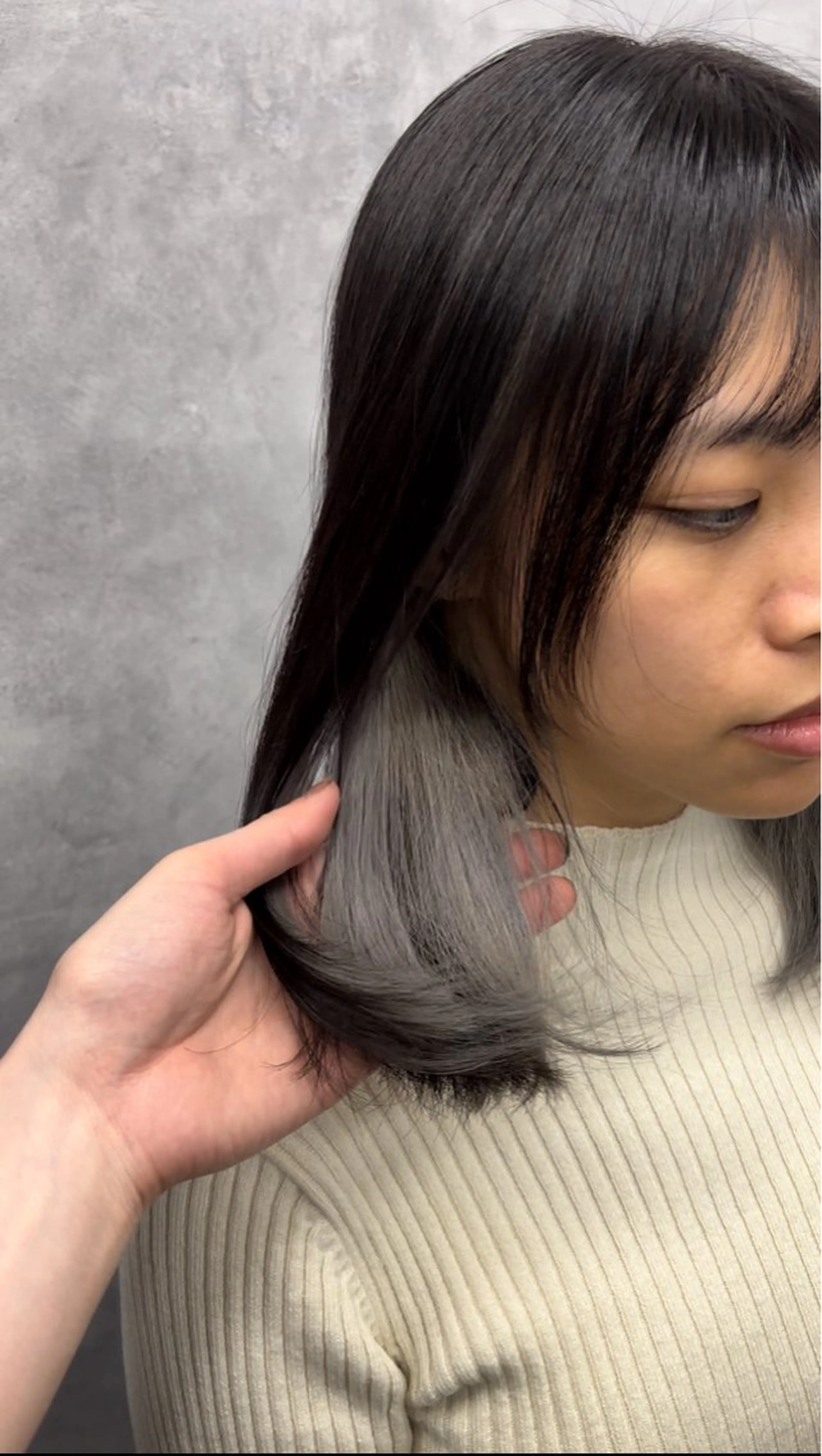 ミディアム カット ヘアカラー トリートメント NUMBER 天王寺YUYAのヘアスタイル