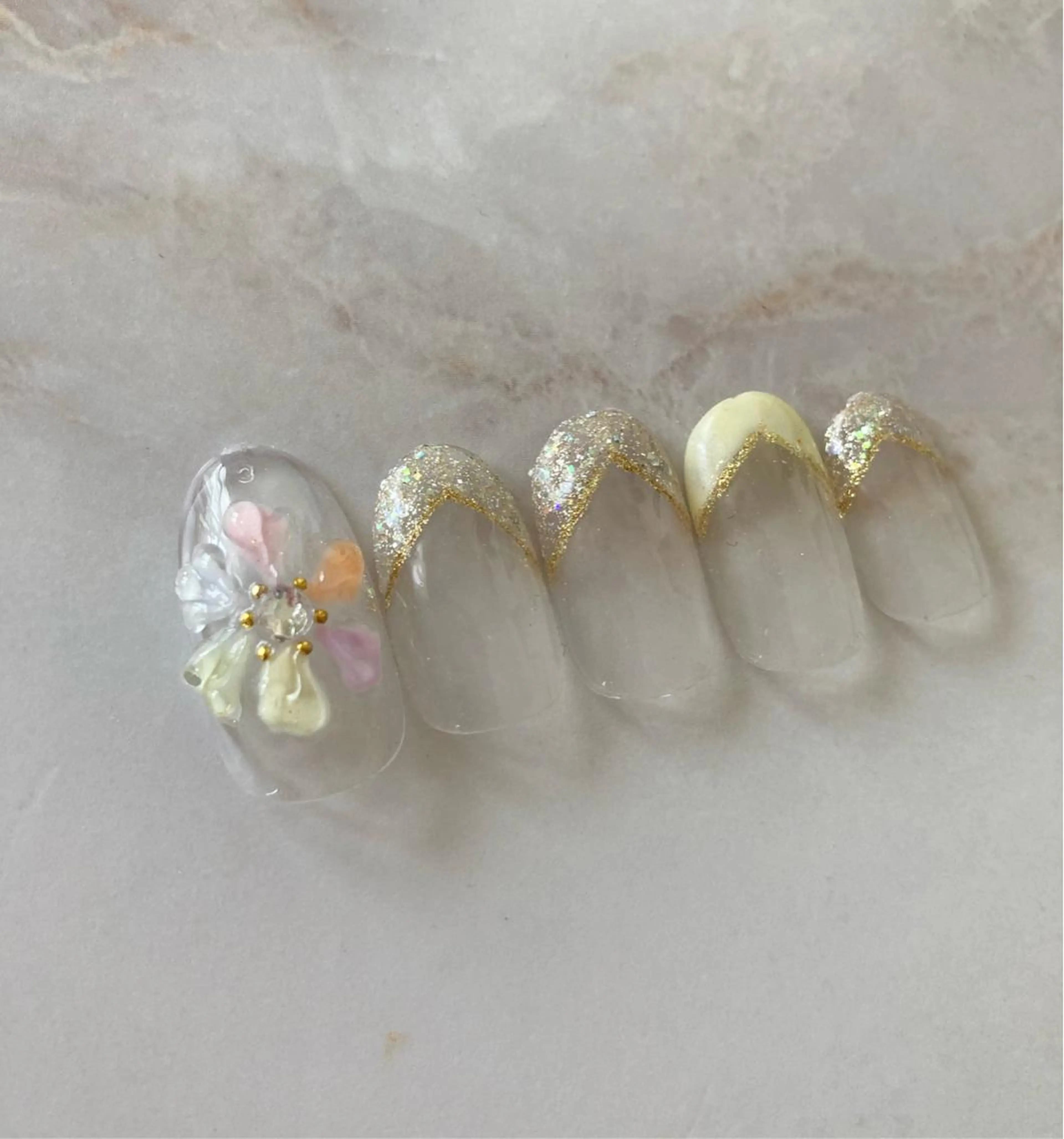 ネイル ハンドネイル フットネイル NailSalon Beniceのネイルデザイン