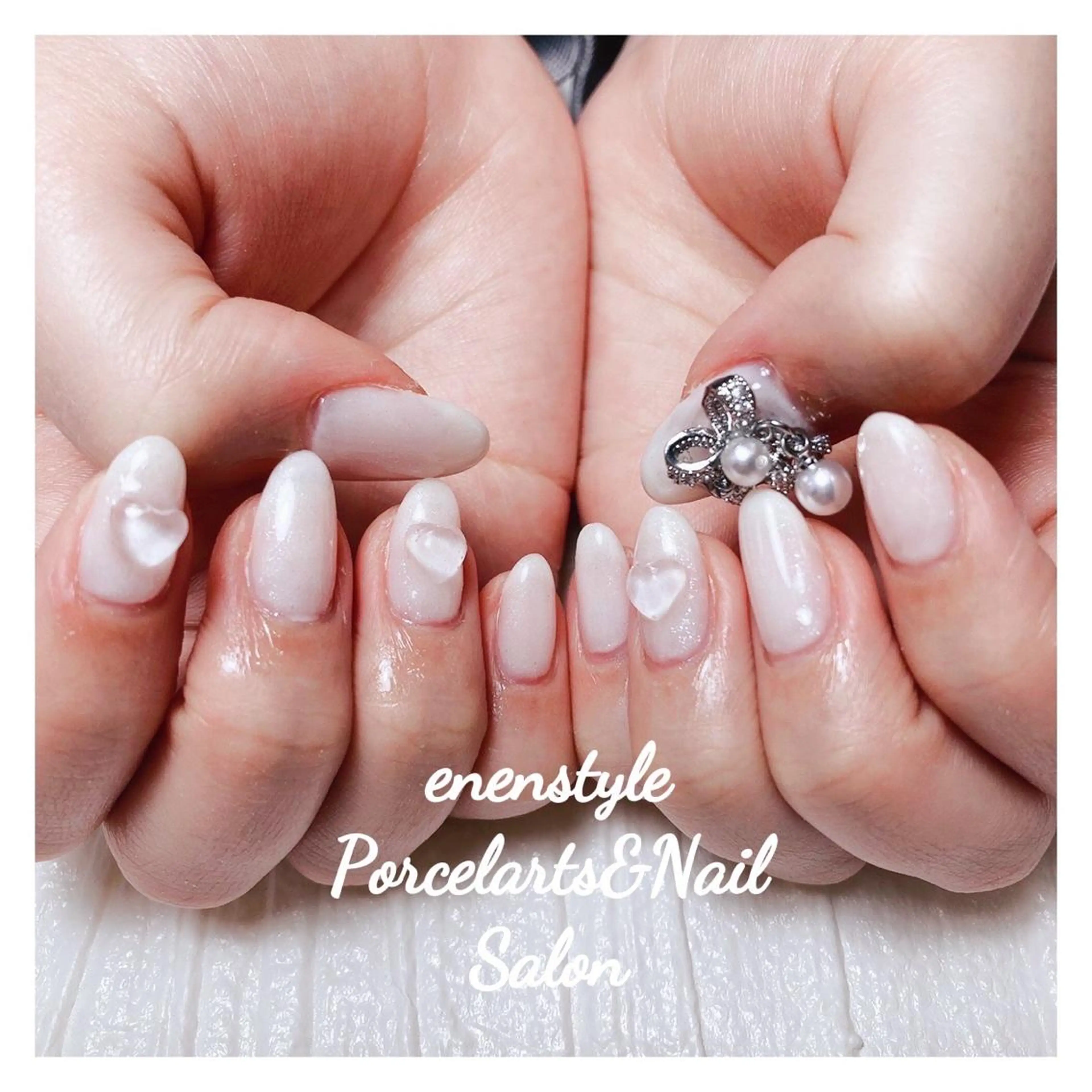 ミディアム ネイル 👑enen style👑のネイルデザイン