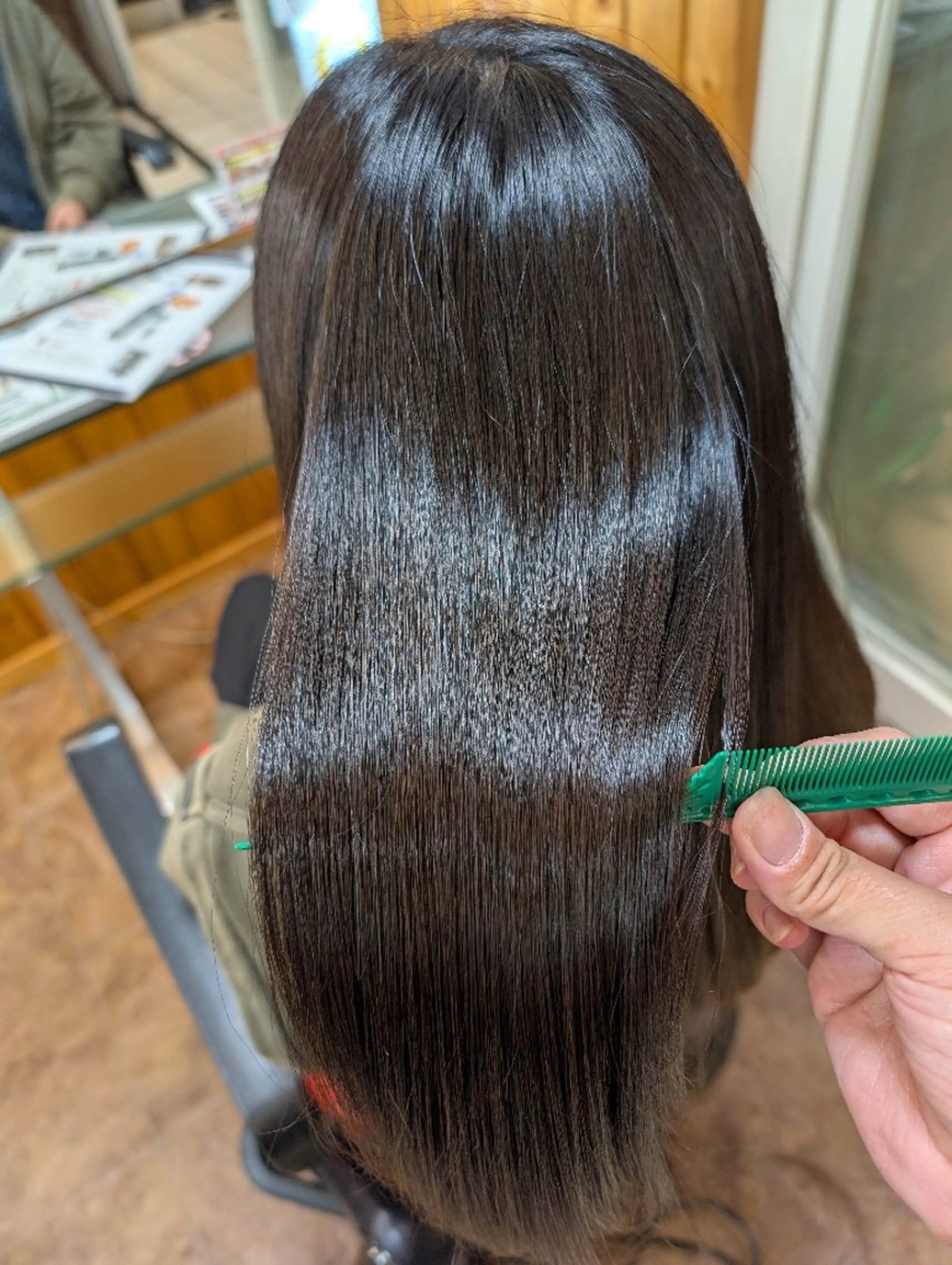 ロング 田中 美沙のヘアスタイル