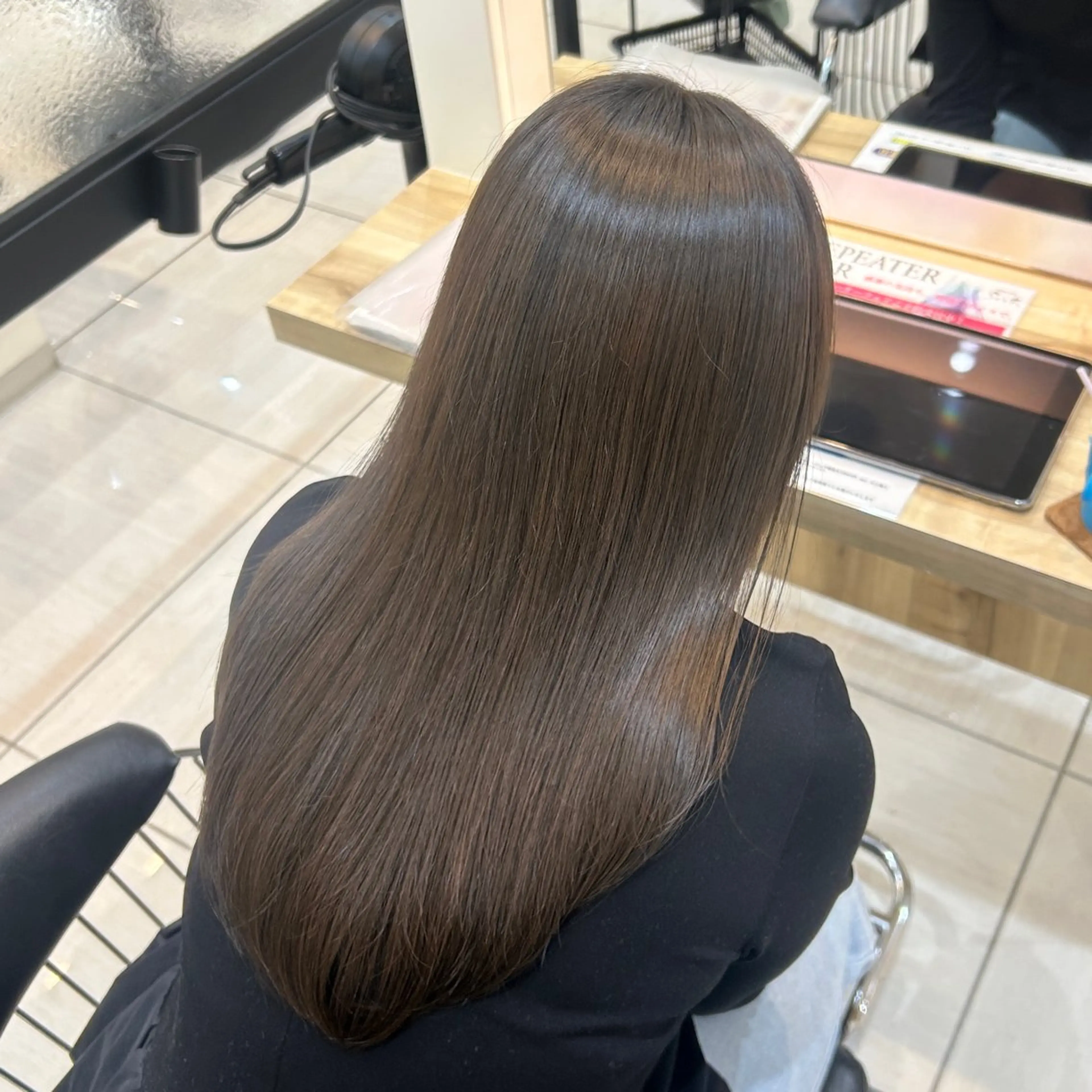 セミロング SeeK NEXT: sara ໒꒱‧₊˚のヘアスタイル