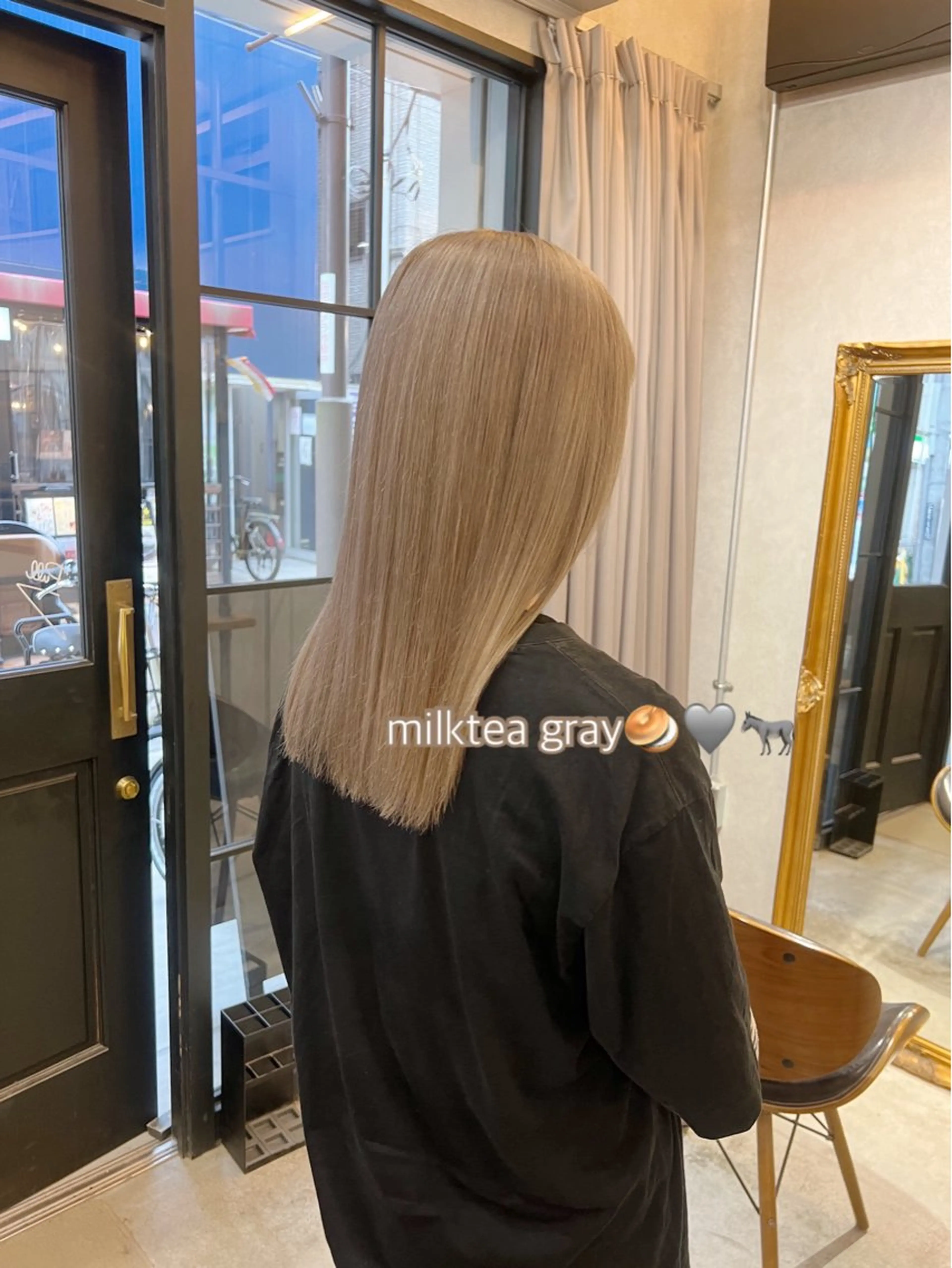 セミロング Asobi所属・透明感♡くすみカラー 🍏Haruka🍏のヘアスタイル