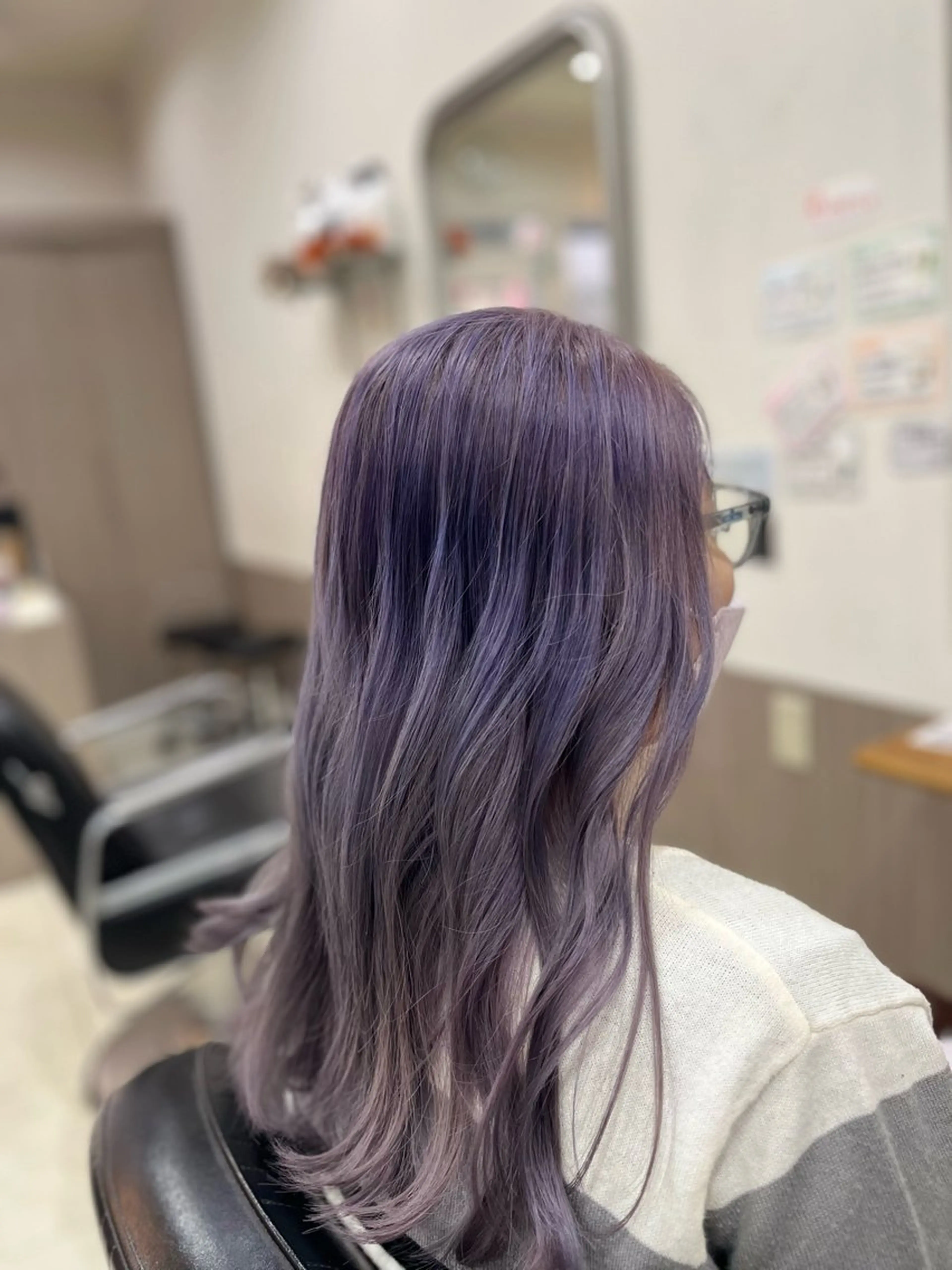 カラー 艶髪🥣透明感カラー 🫧前田奈津実のヘアスタイル
