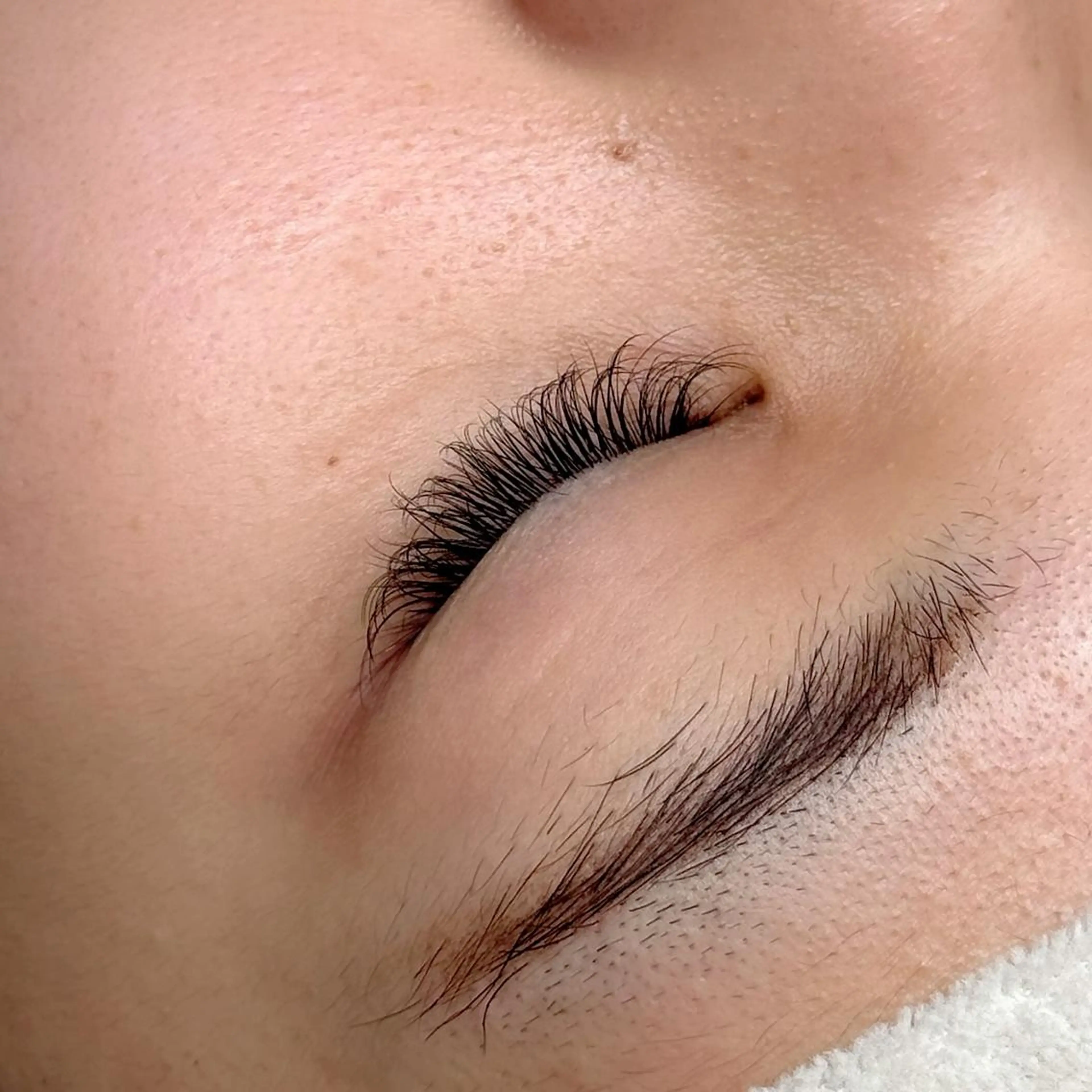 マツエク・マツパ 21時まで営業/金山 眉毛/脱毛/まつぱのマツエク・マツパデザイン