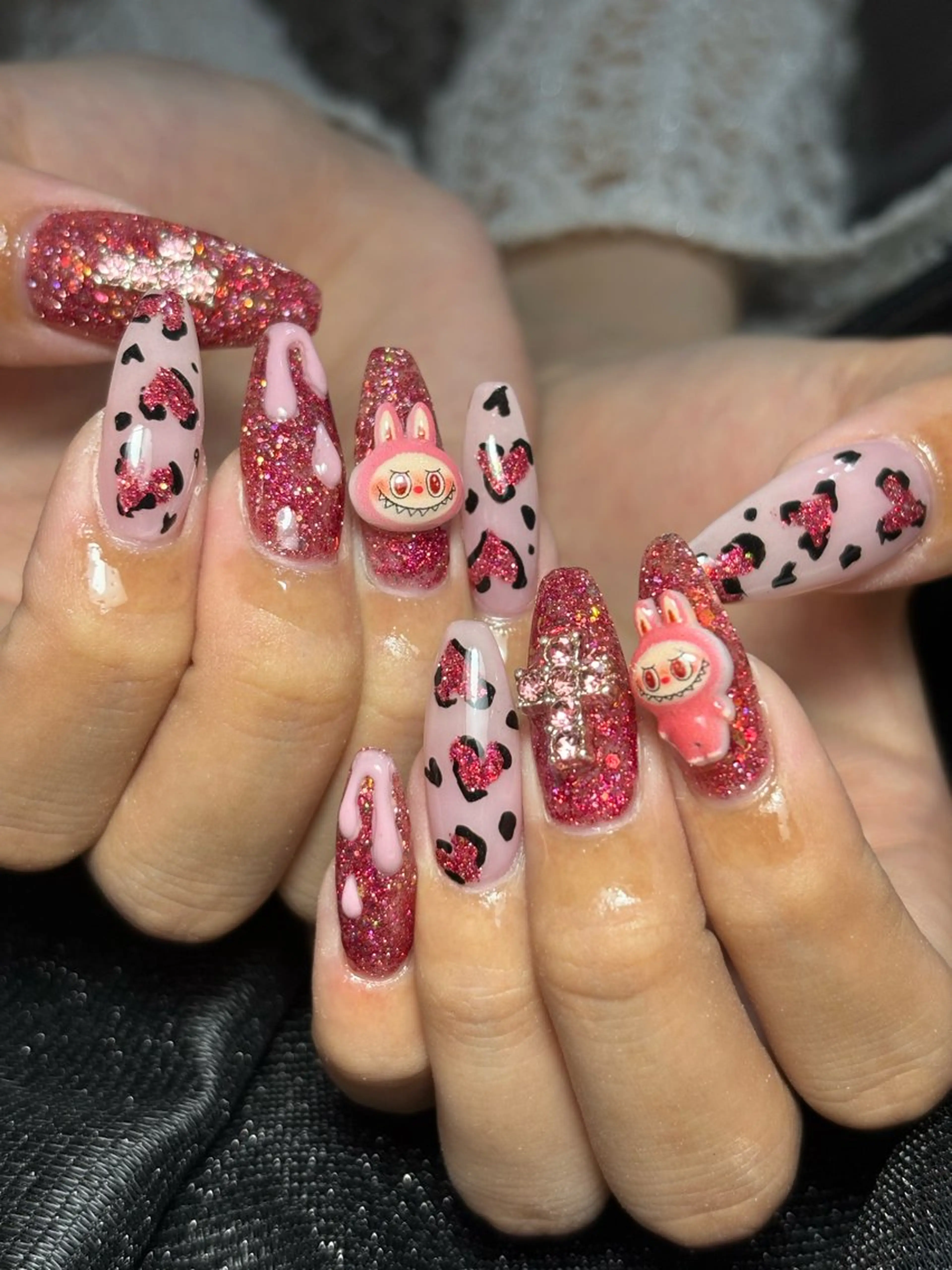 ネイル ハンドネイル フットネイル ✴︎ Delightのネイルデザイン