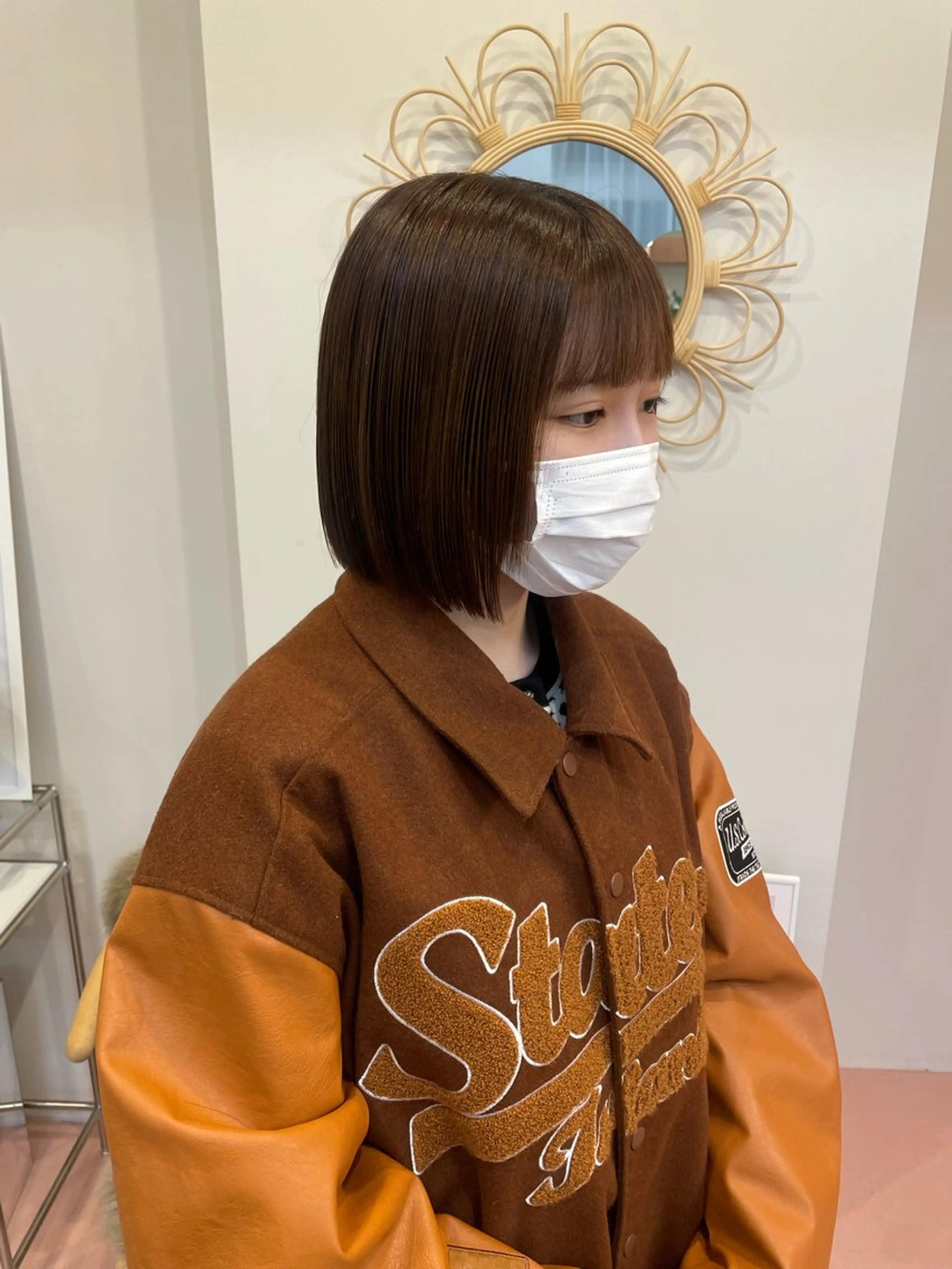 ミディアム 切りっぱなしボブ ボブ カット ハイトーン/レイヤー カット/harukaのヘアスタイル