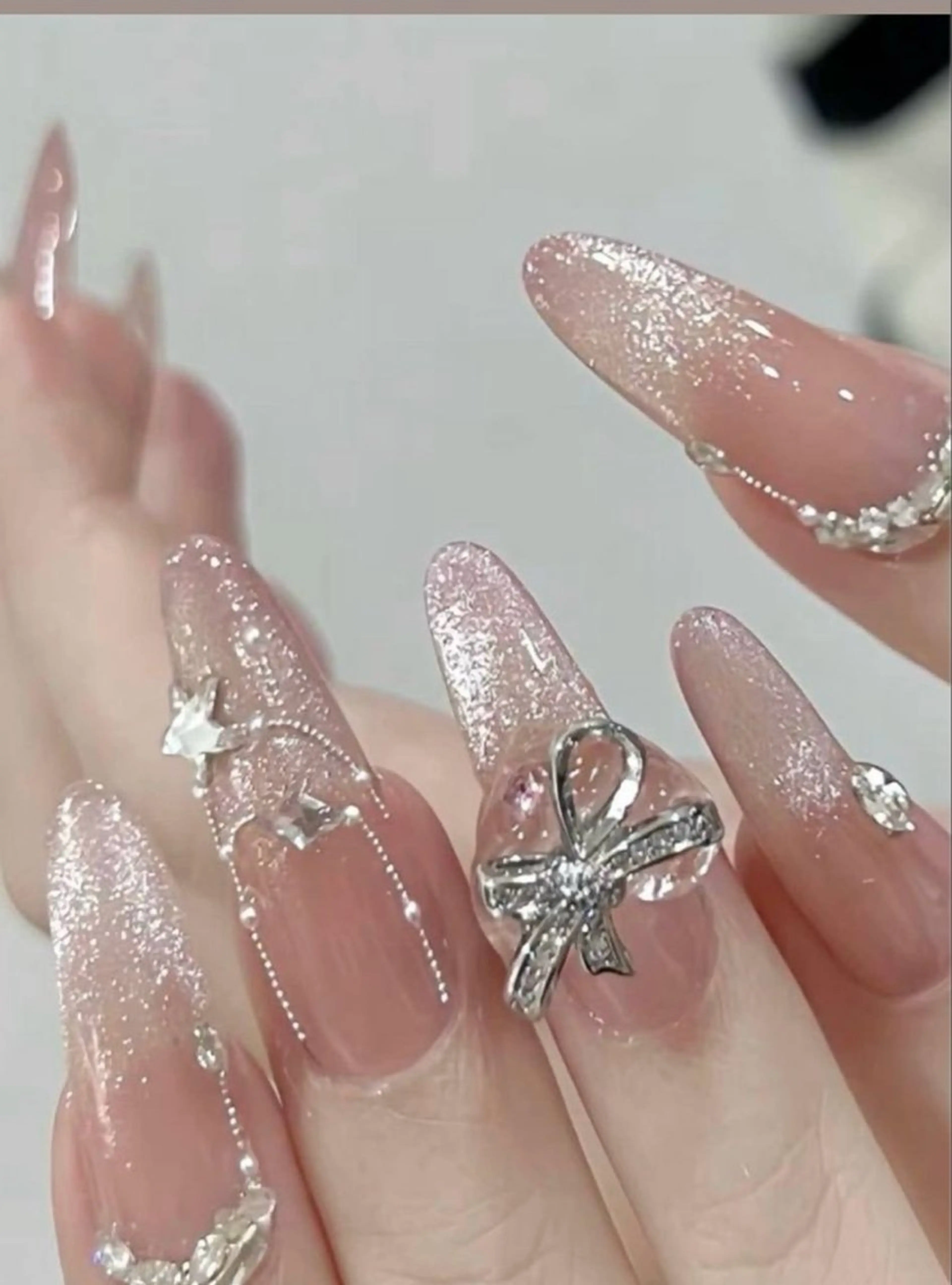 ネイル ATULA Nail 💅チップ長さだしのネイルデザイン