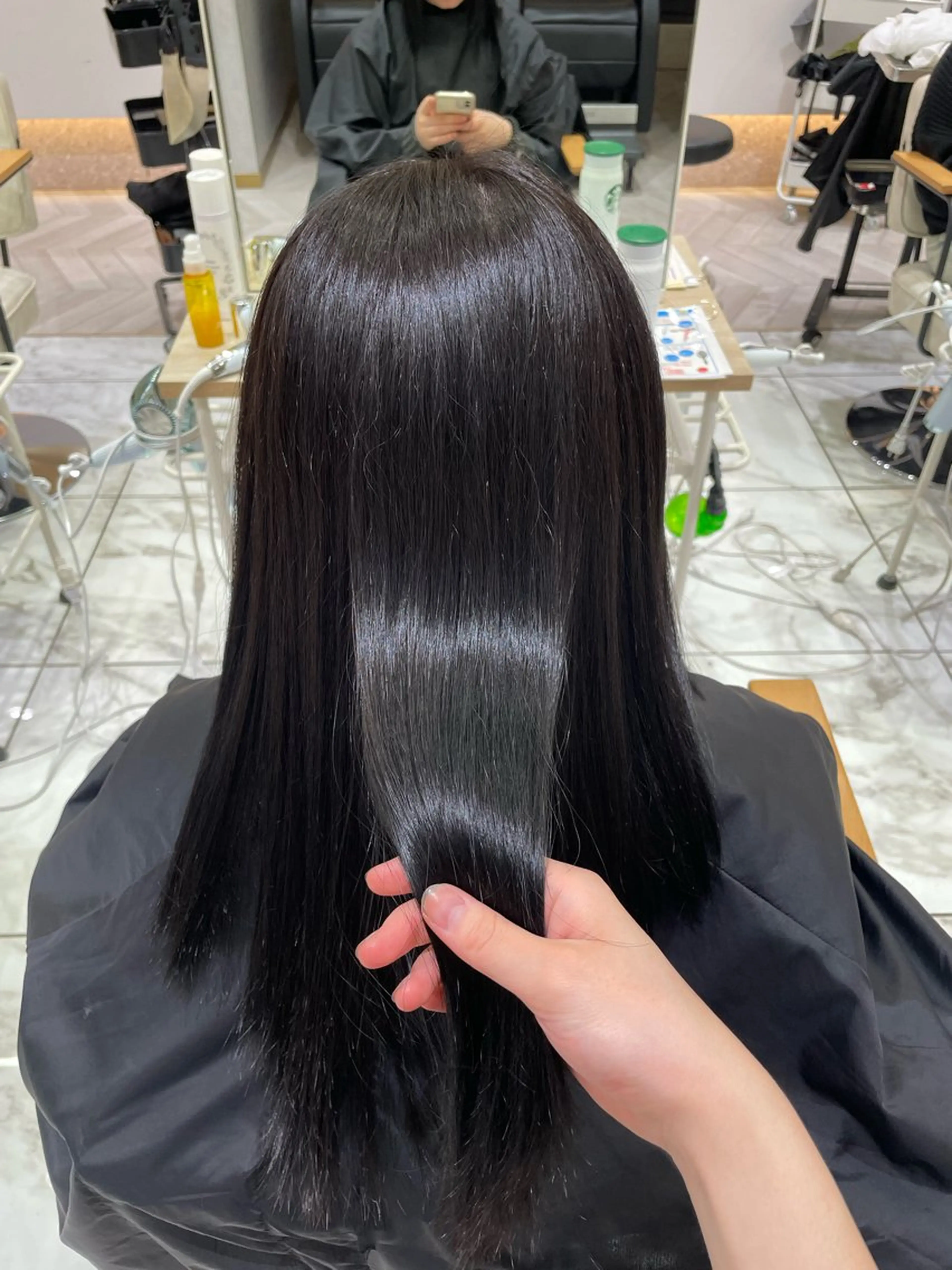 【U24】就職前暗染めカラー🖤.*･ﾟの写真