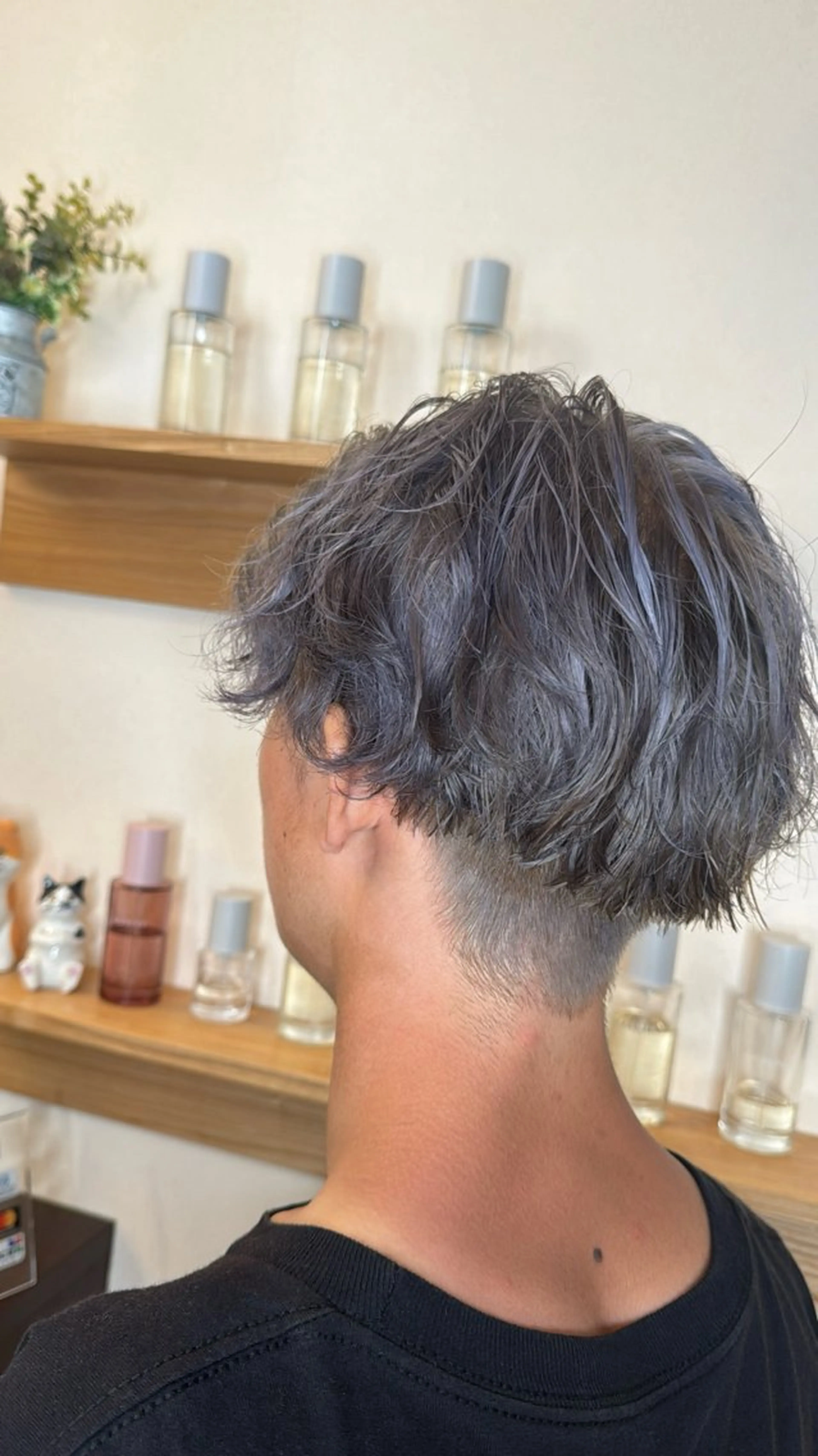 ショート メンズ アッシュ カット Libre soleil所属・根本 奈緒のヘアスタイル