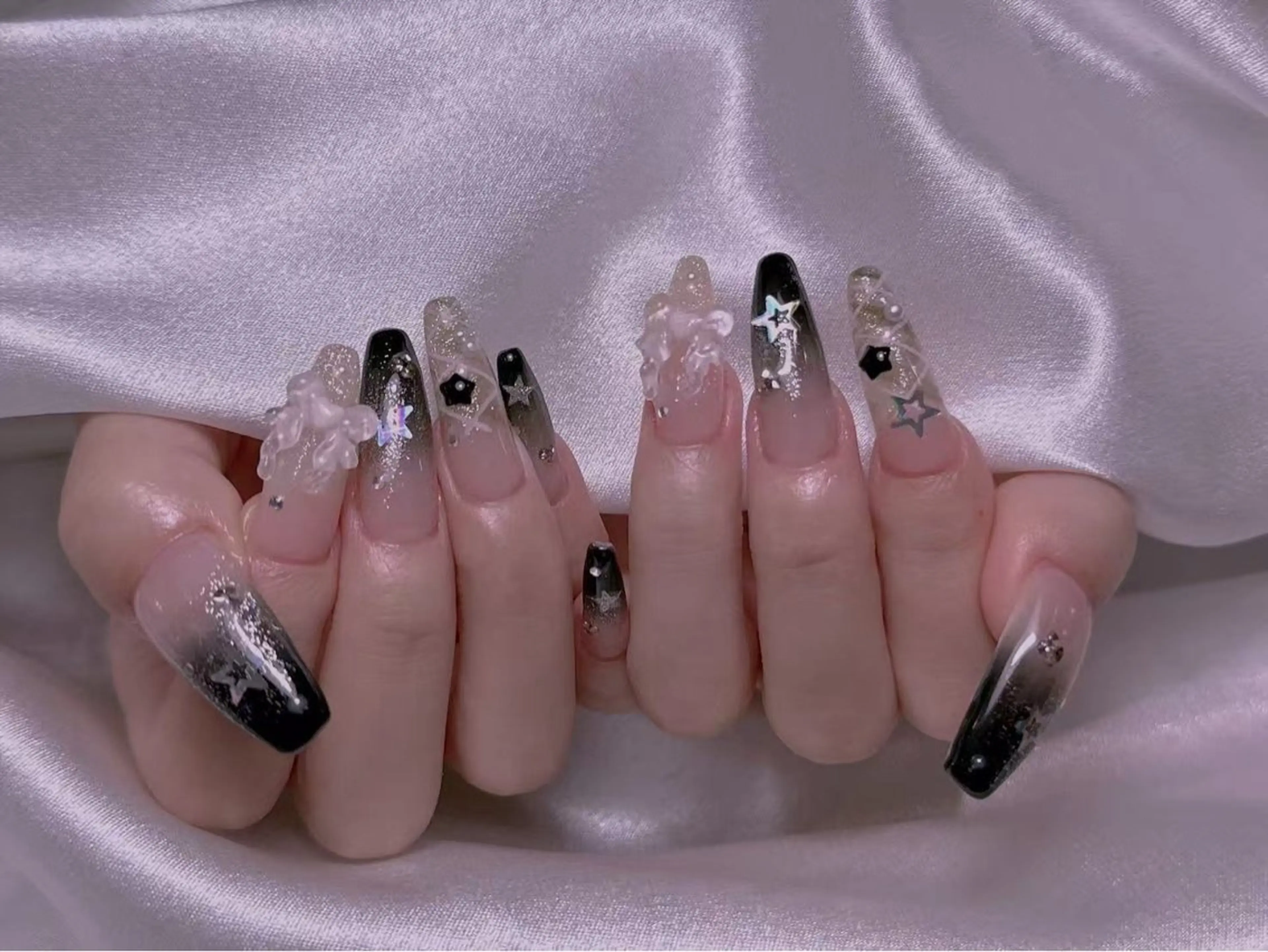 ネイル M2ネイルサロン【長さ出し&フィルイン導入店】所属・長さ出し専門店 RIRIのネイルデザイン