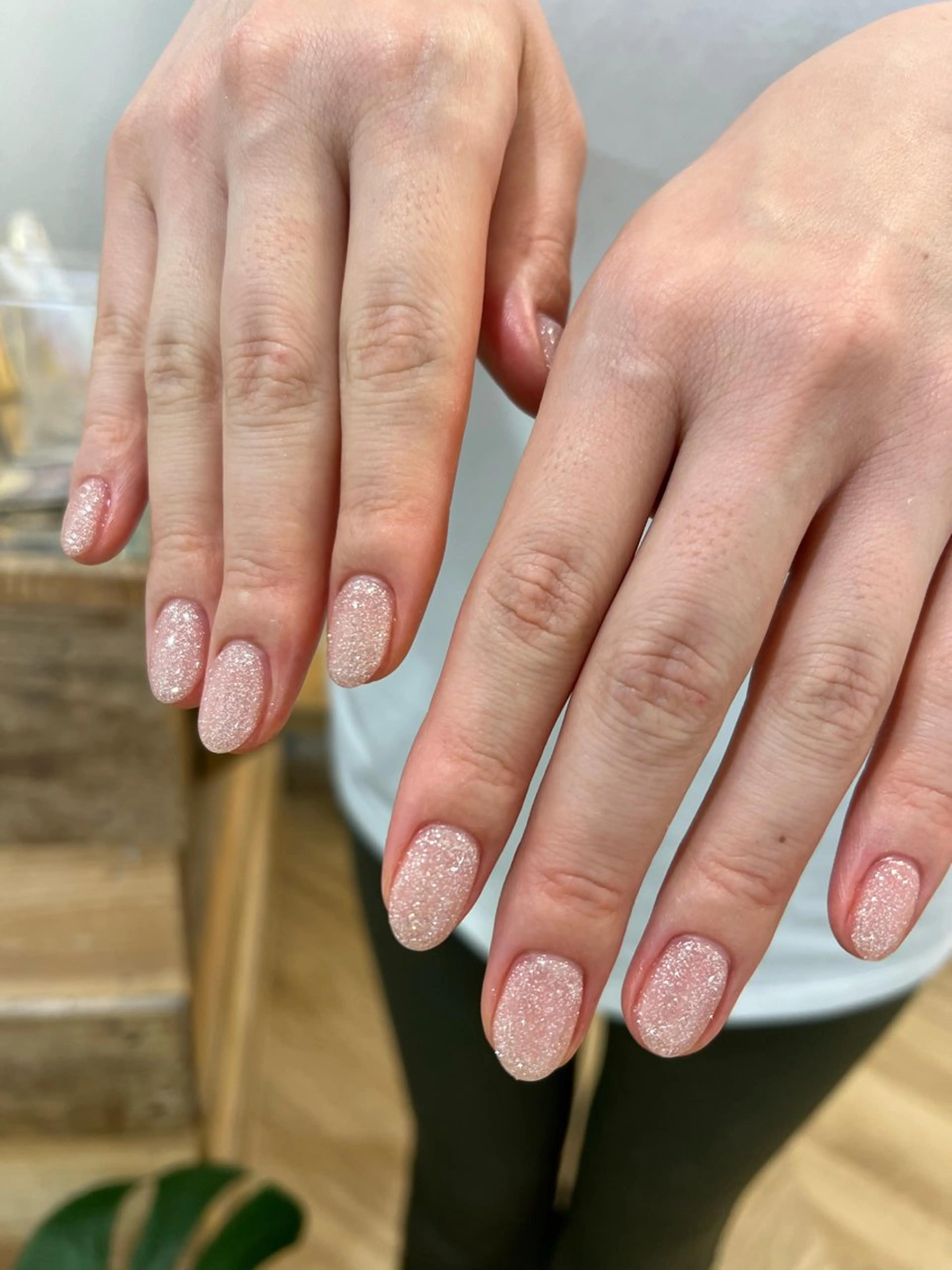 ネイル ハンドネイル フットネイル ハンドケア Nes.Nail所属・Miyagi Asamiのネイルデザイン