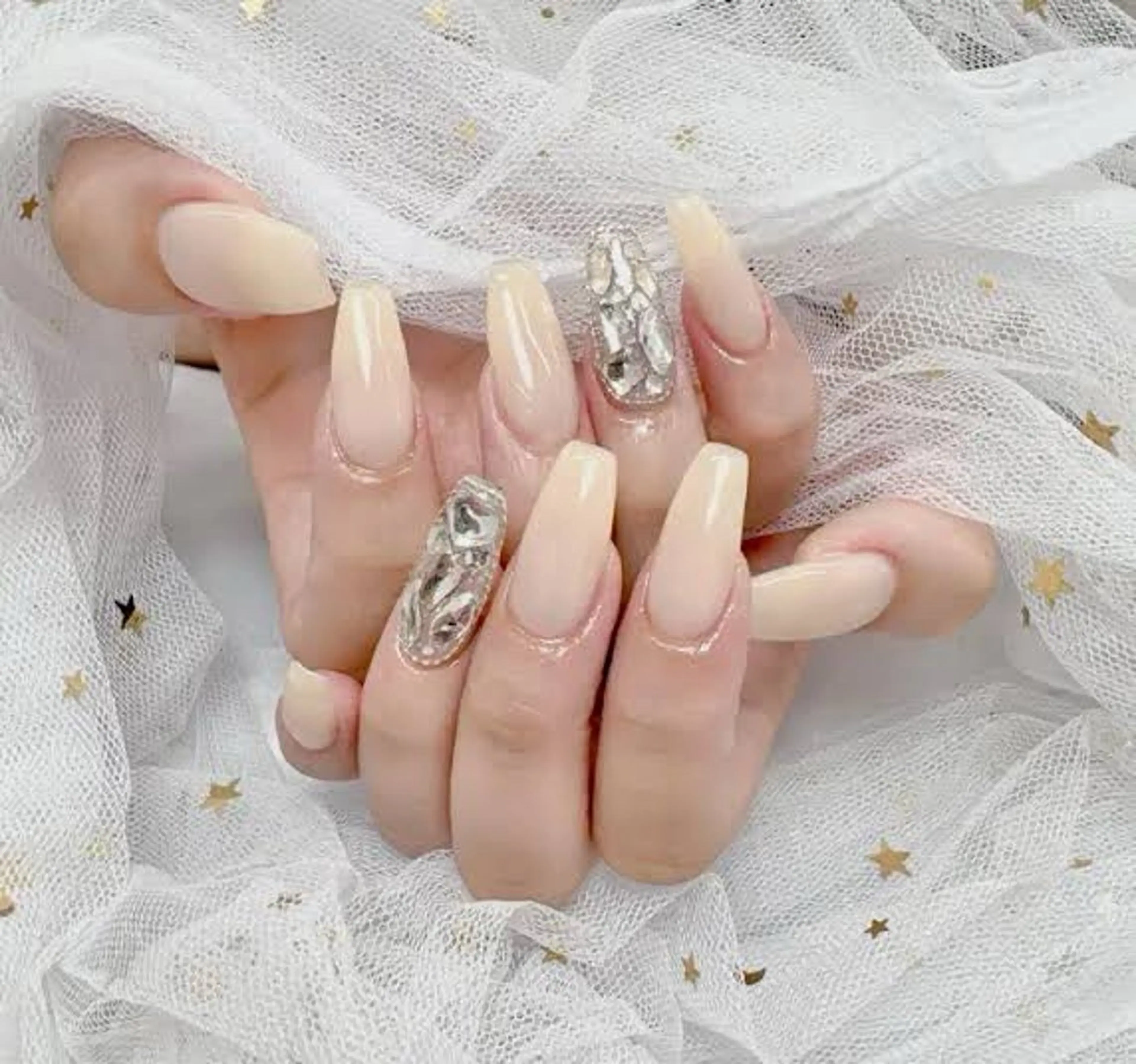 【練習モデル】 ✨自爪✨ワンカラーorラメグラデーション+埋め尽くし2本付き💅ハンドケア付き🎀の写真