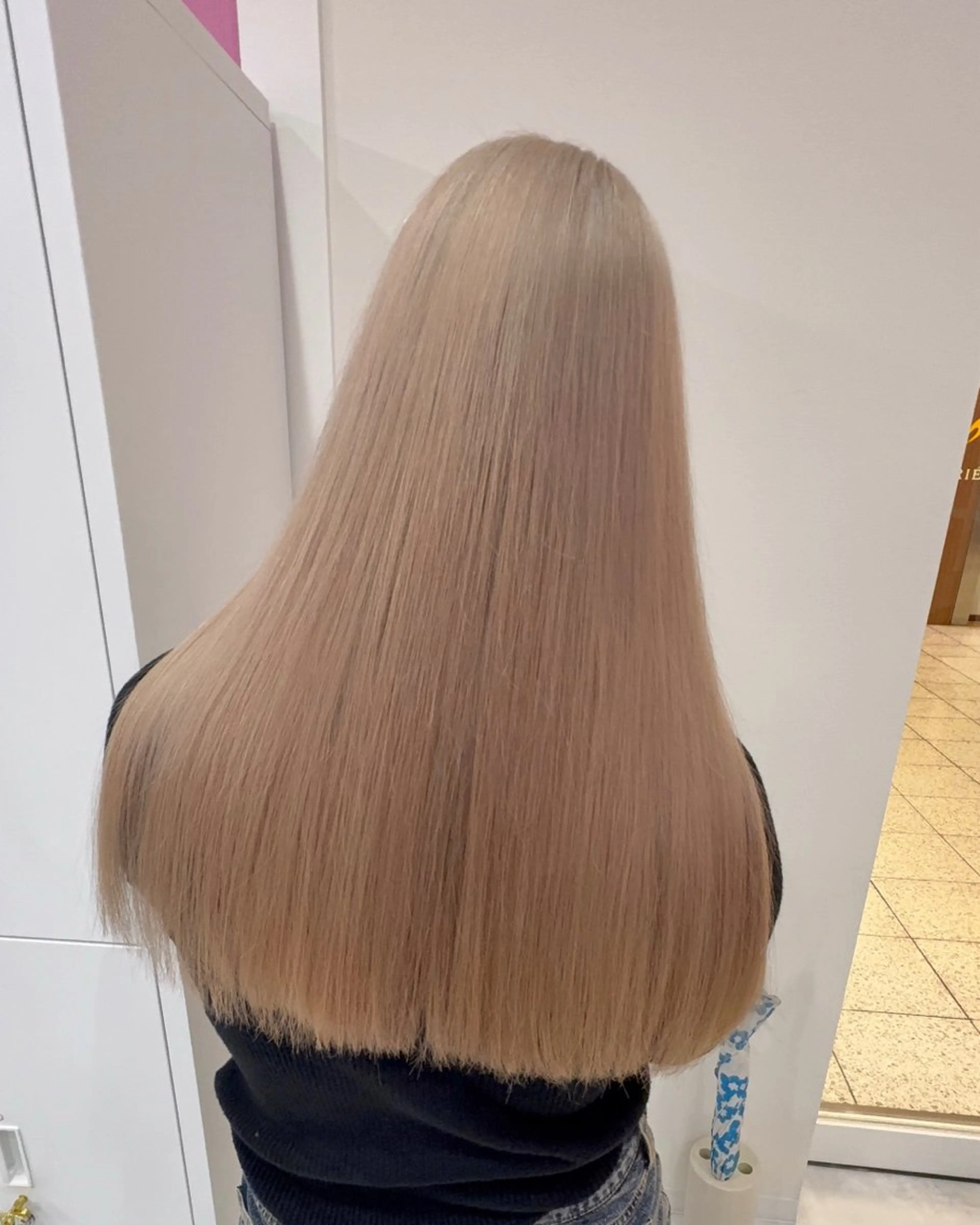 【ミニモ学割】𝐜𝐮𝐭＋𝐭𝐫𝐢𝐩𝐥𝐞 𝐜𝐨𝐥𝐨𝐫＋𝐭𝐫𝐞𝐚𝐭𝐦𝐞𝐧𝐭の写真