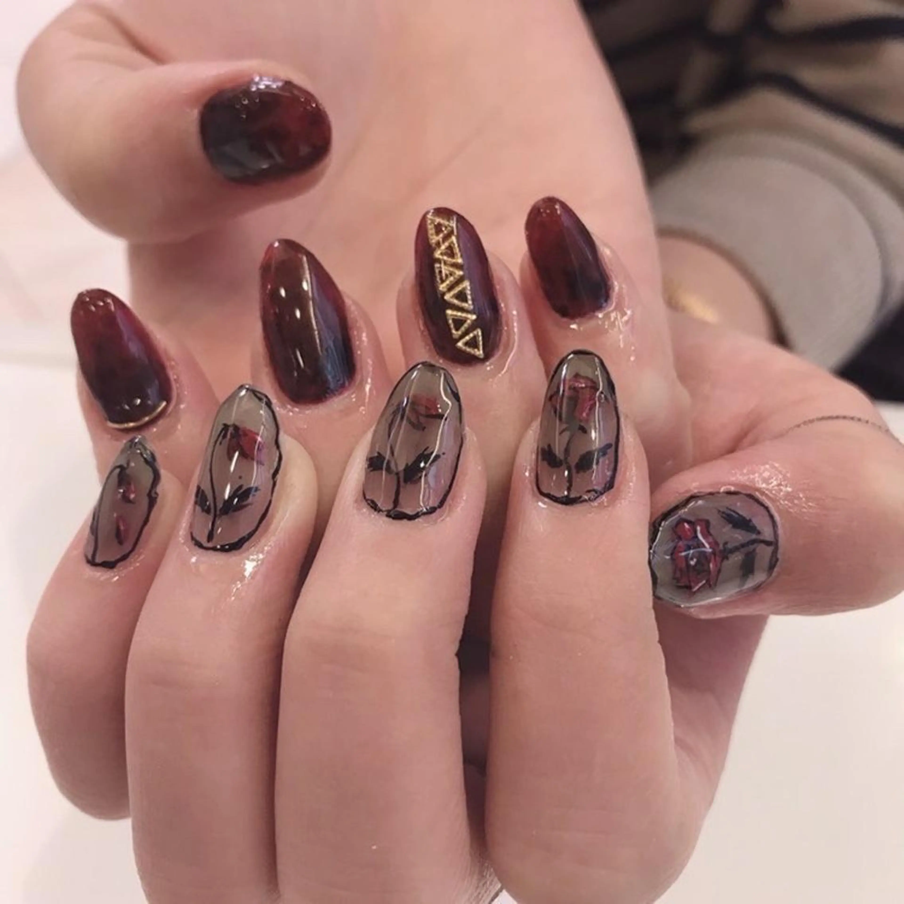 ネイル 韓国風✨髪質改善✨ 縮毛矯正✨松浦知奈美のヘアスタイル