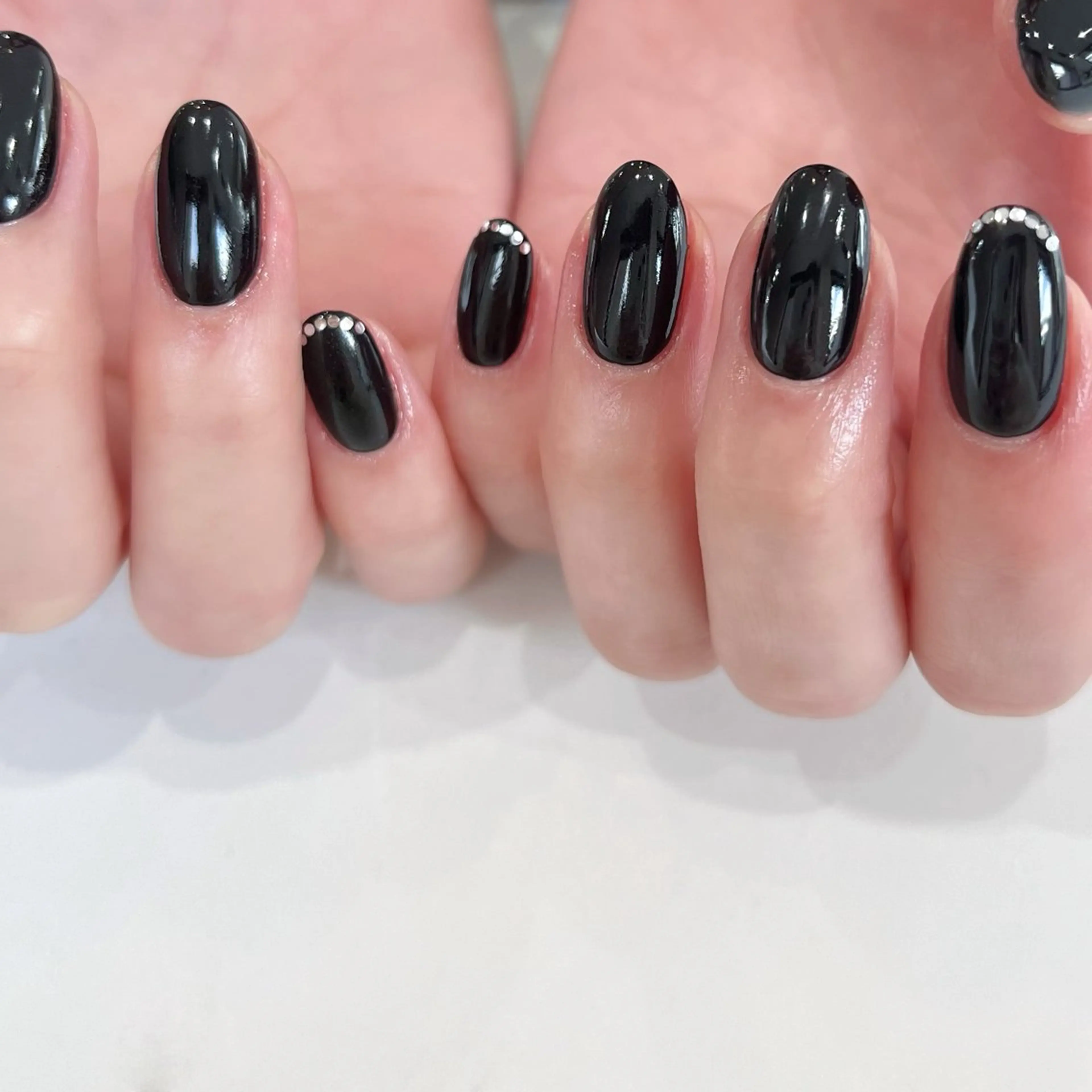 ネイル NAKAKARIYA .Rのネイルデザイン