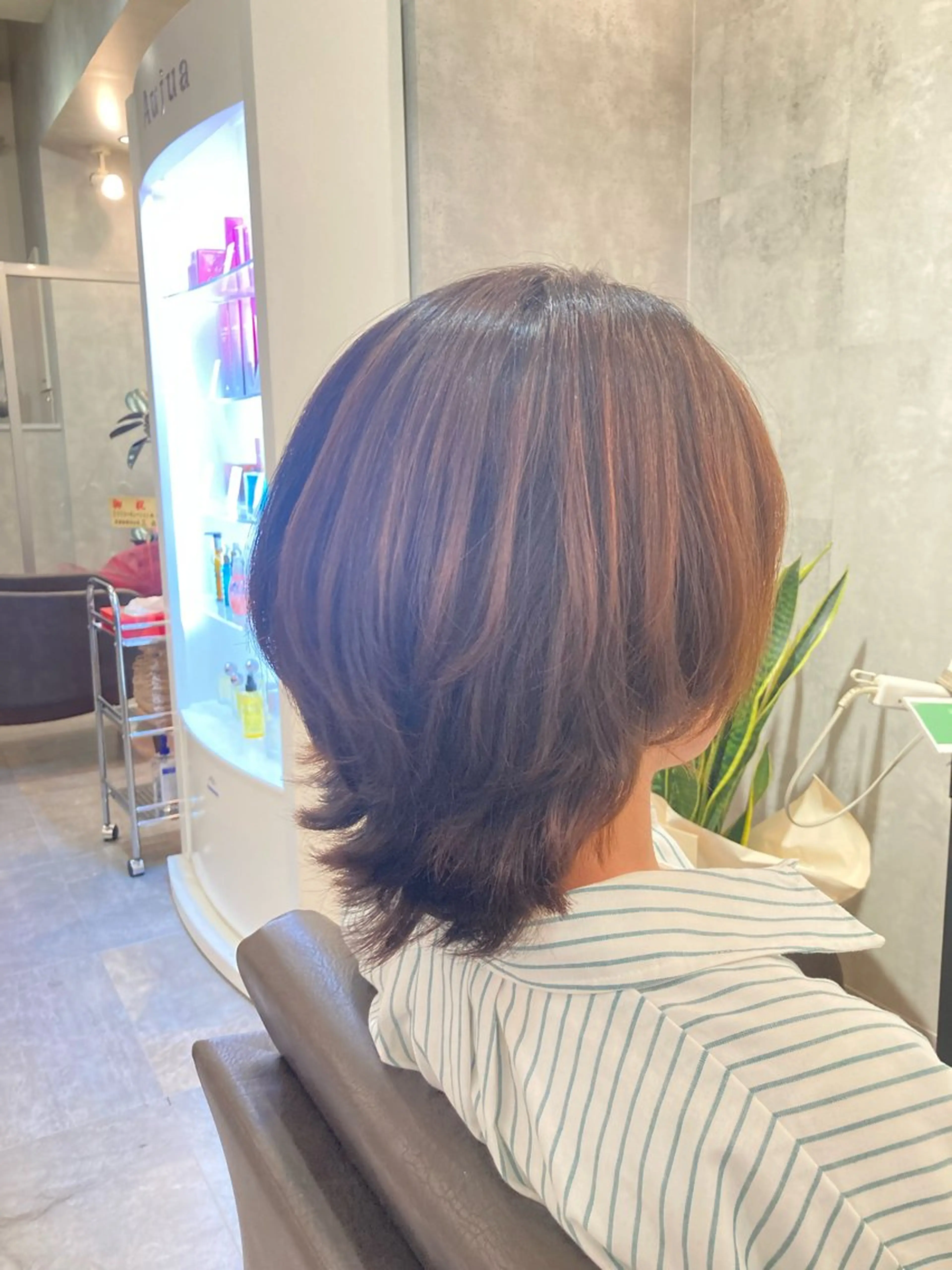 ミディアム ぱく みやんのヘアスタイル