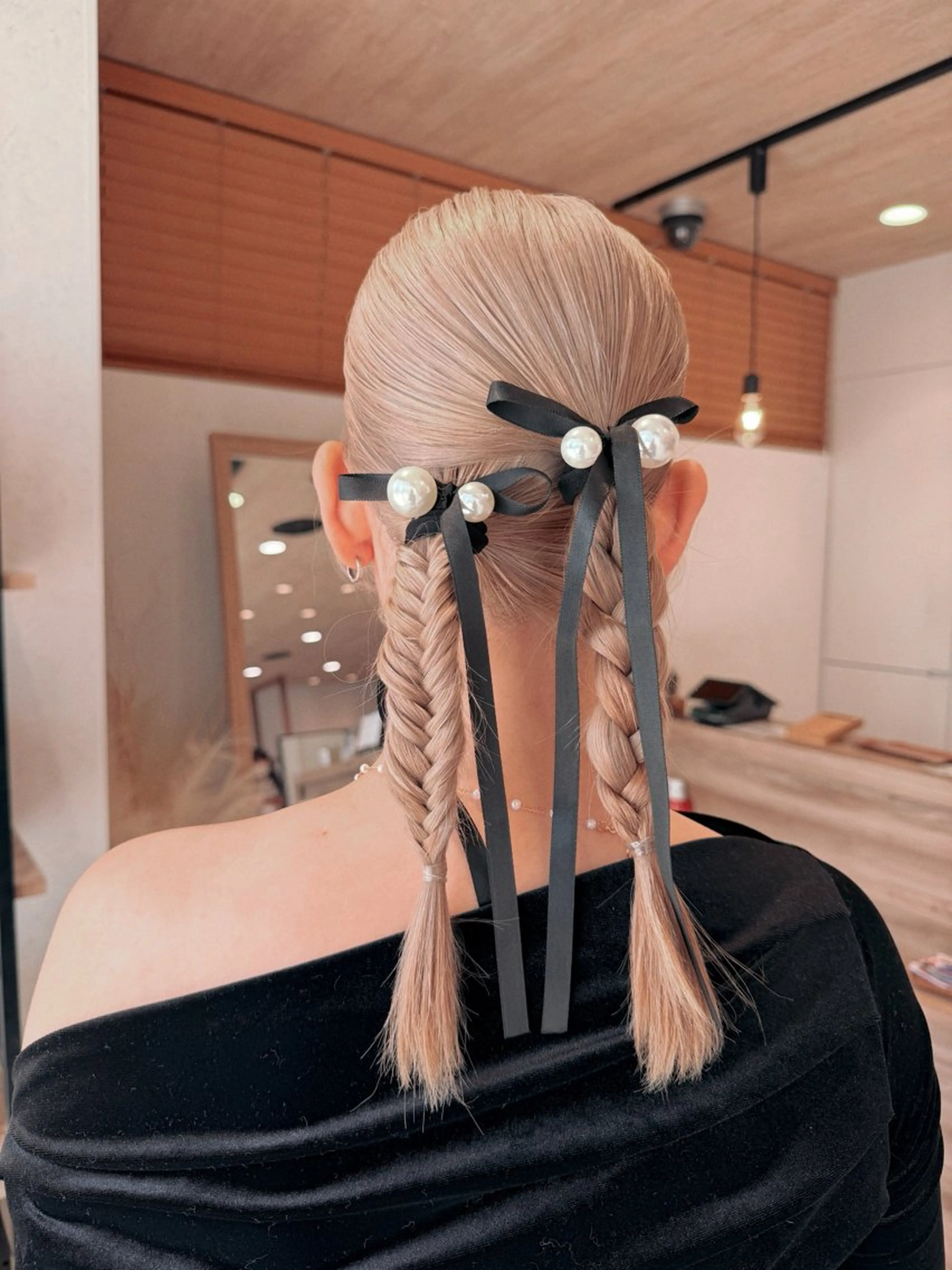 ヘアアレンジ ヘアセット うる艶レイヤーカット hinakoのヘアスタイル