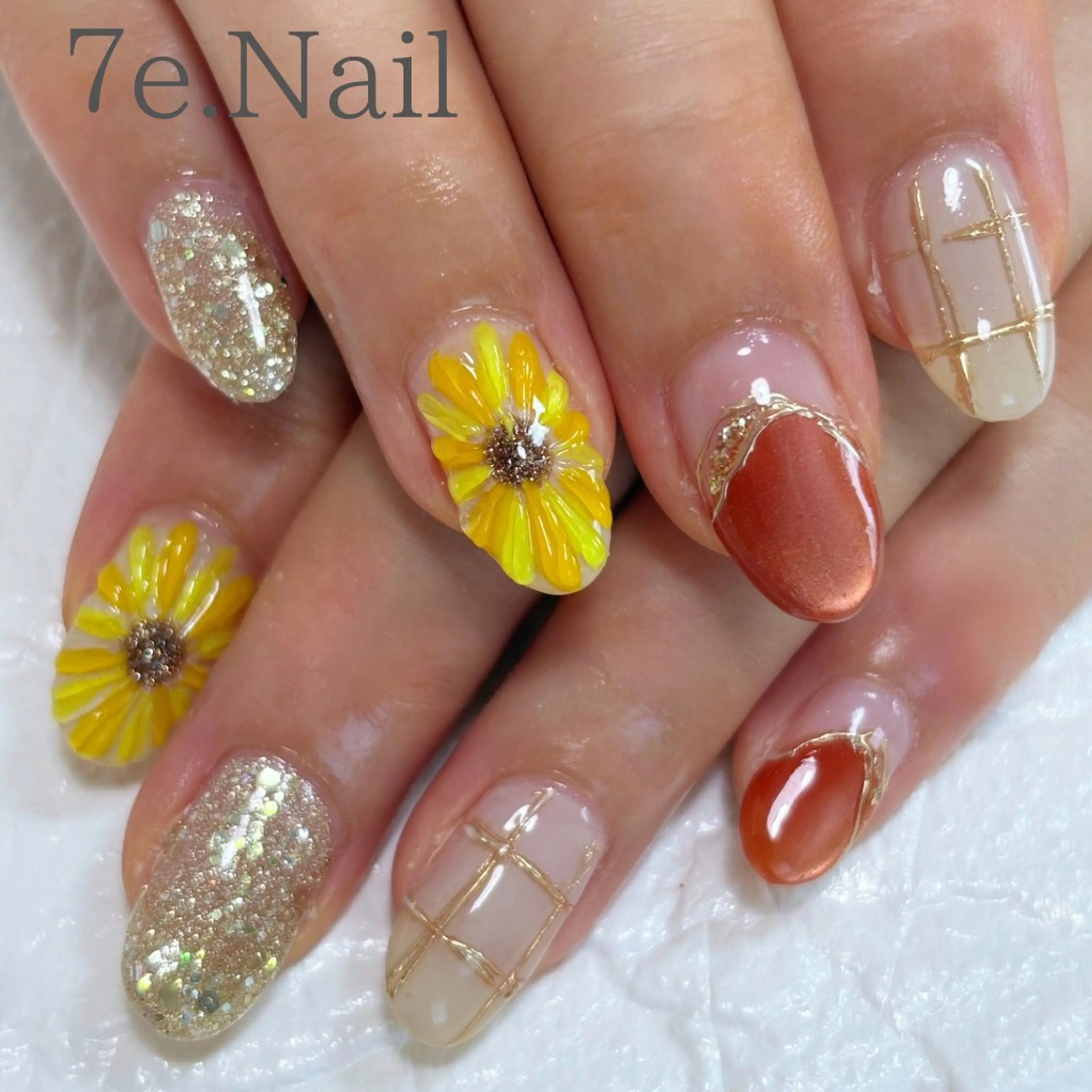 ネイル 7e. Nailのネイルデザイン