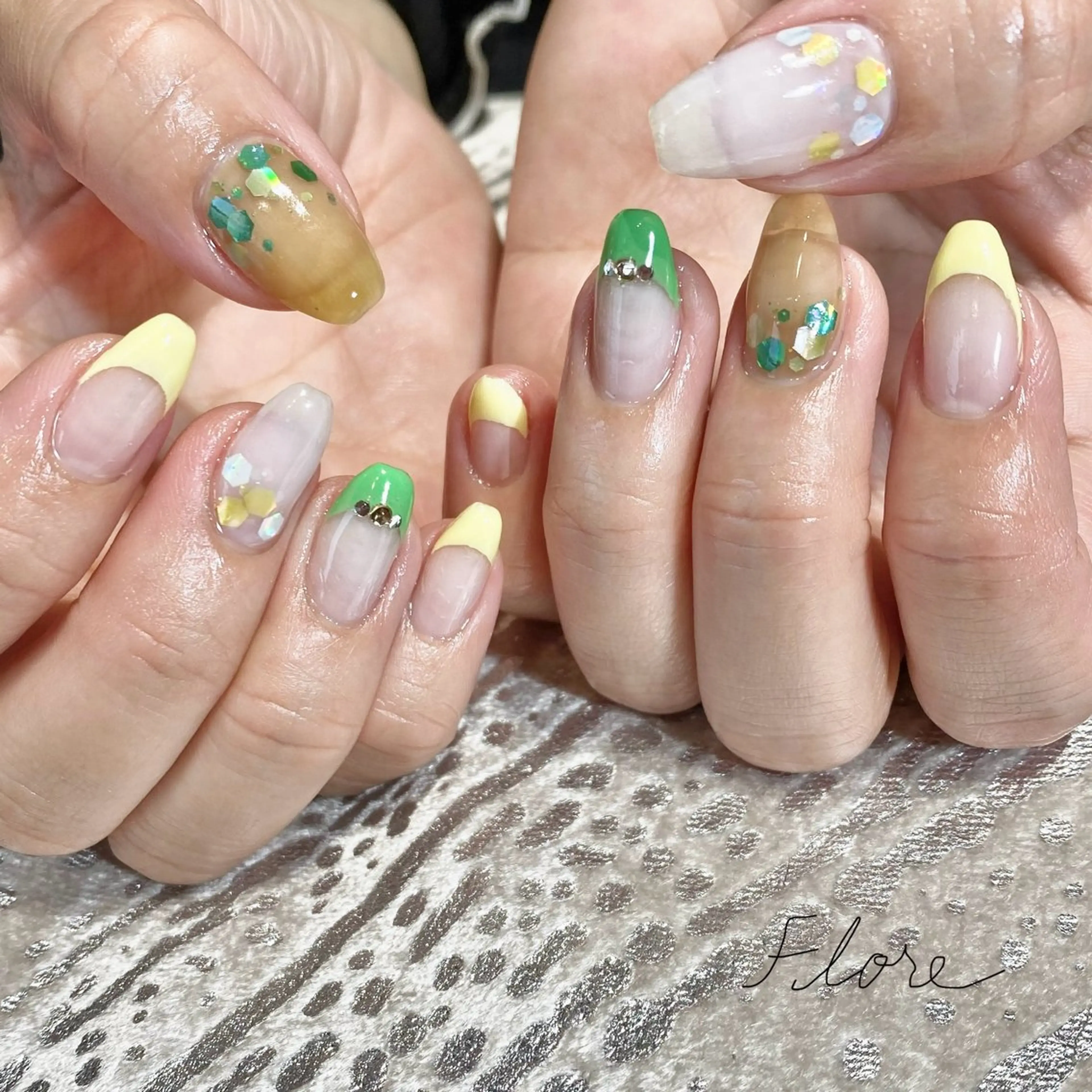 ネイル Flore (フロール)の眉毛・アイブロウイメージ