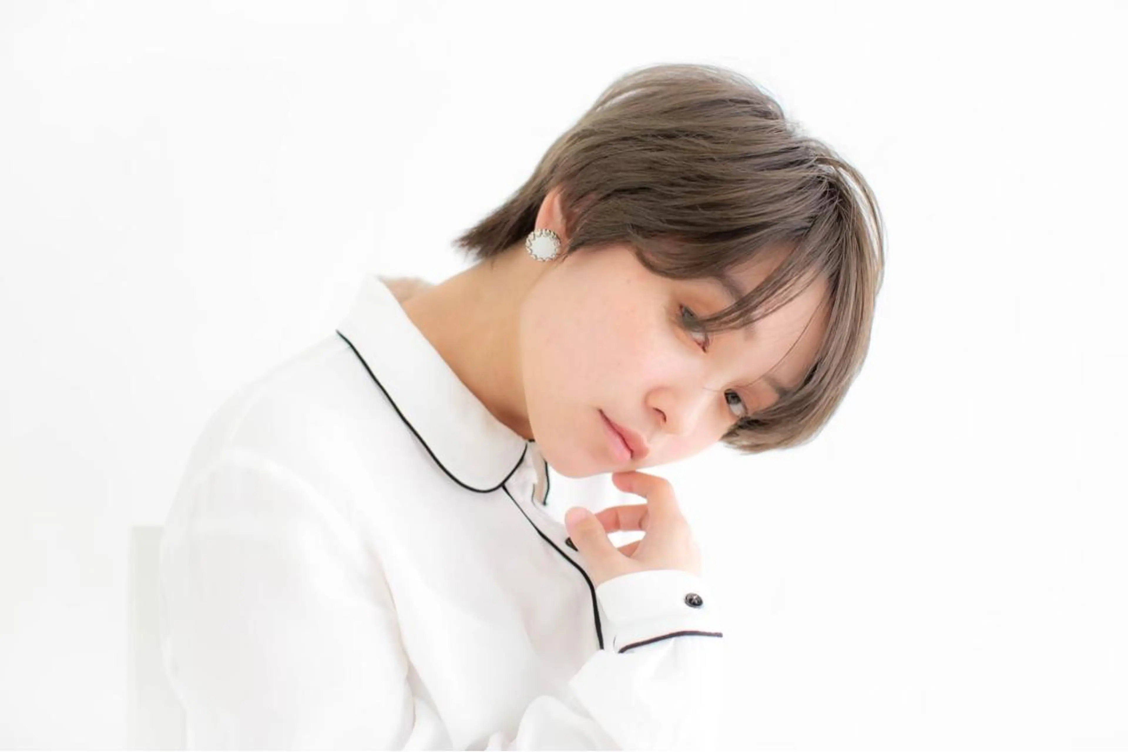 ショート 髪質改善ストレート、 カラー清野雄大のヘアスタイル