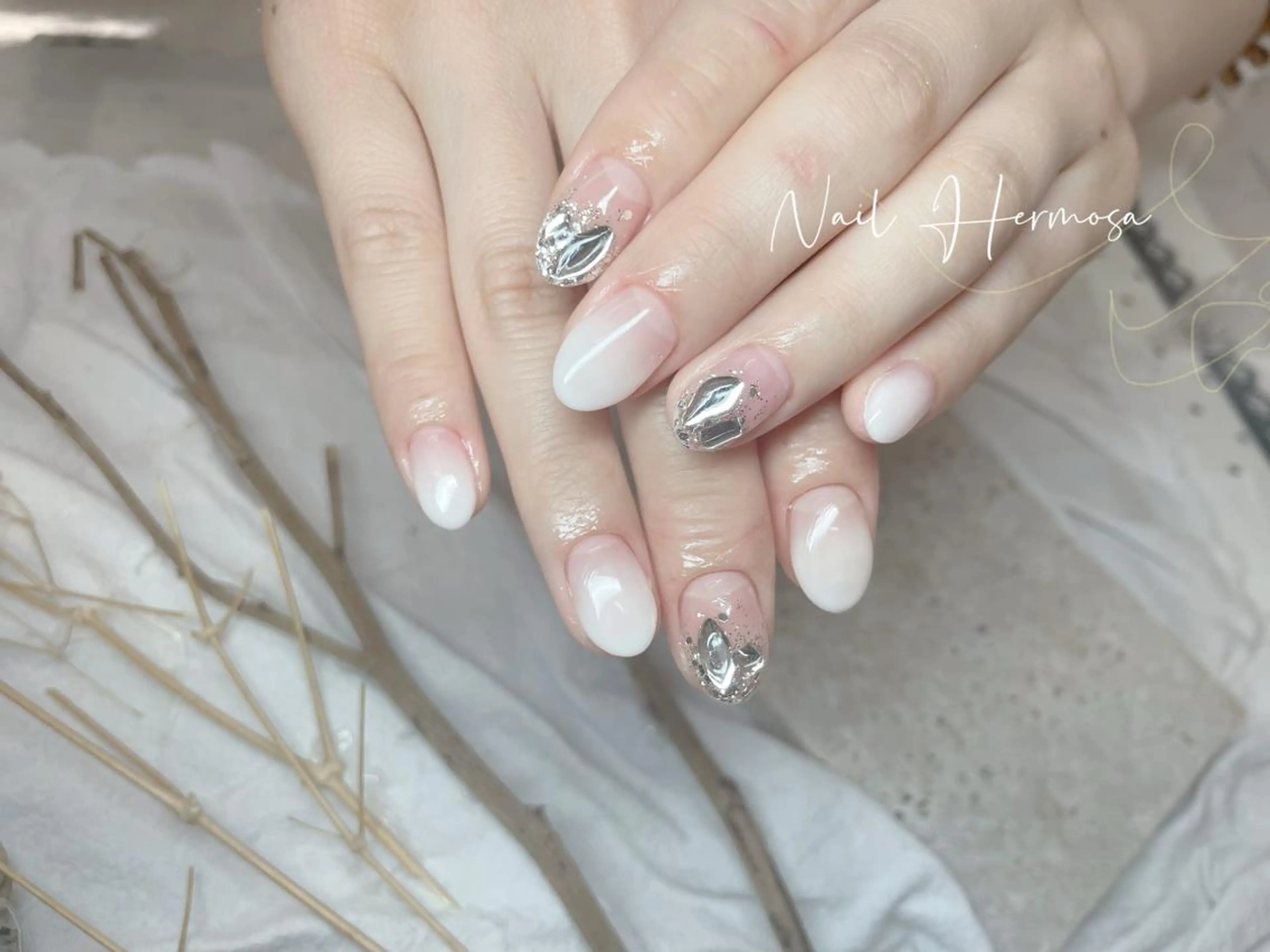 ネイル 長さ出し フラッシュネイル フットネイル ジェルネイル マグネットネイル ハンドネイル ネイル エルモサのネイルデザイン