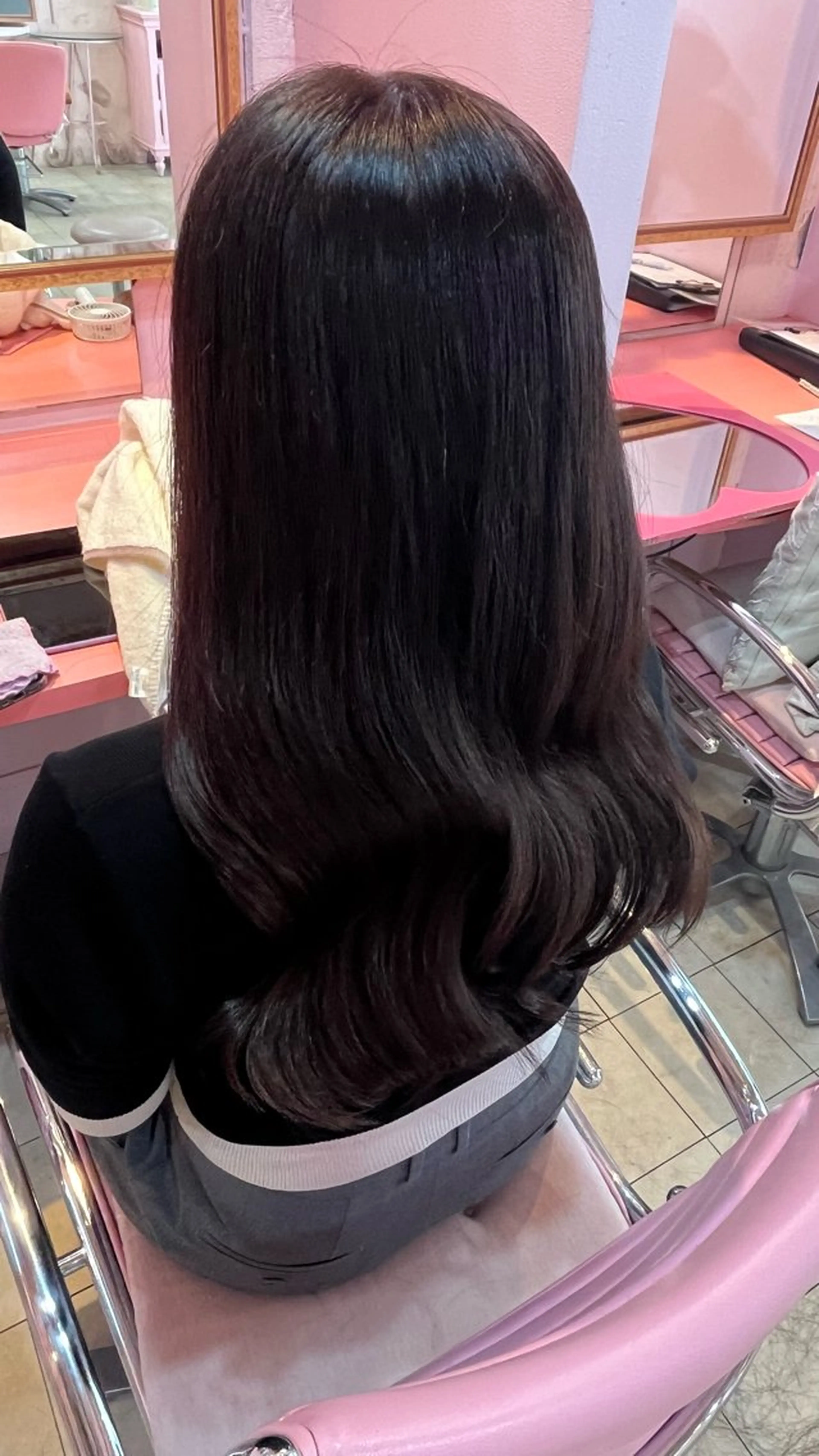 ロング MienePink所属・椎名 海咲のヘアスタイル