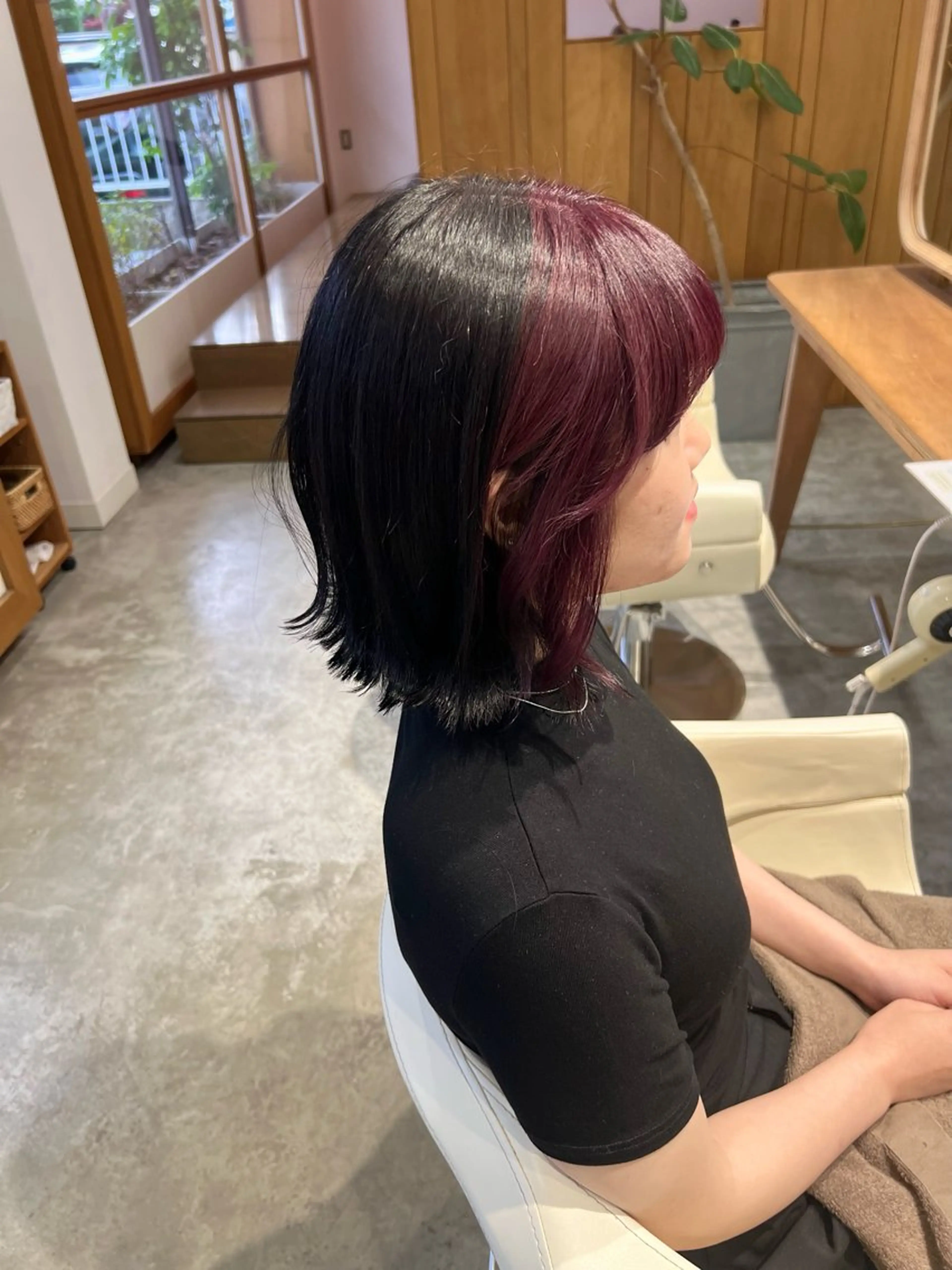 ミディアム カラー ピンクカラー カット ヘアカラー フラム所属・WATANABE MISAKIのヘアスタイル