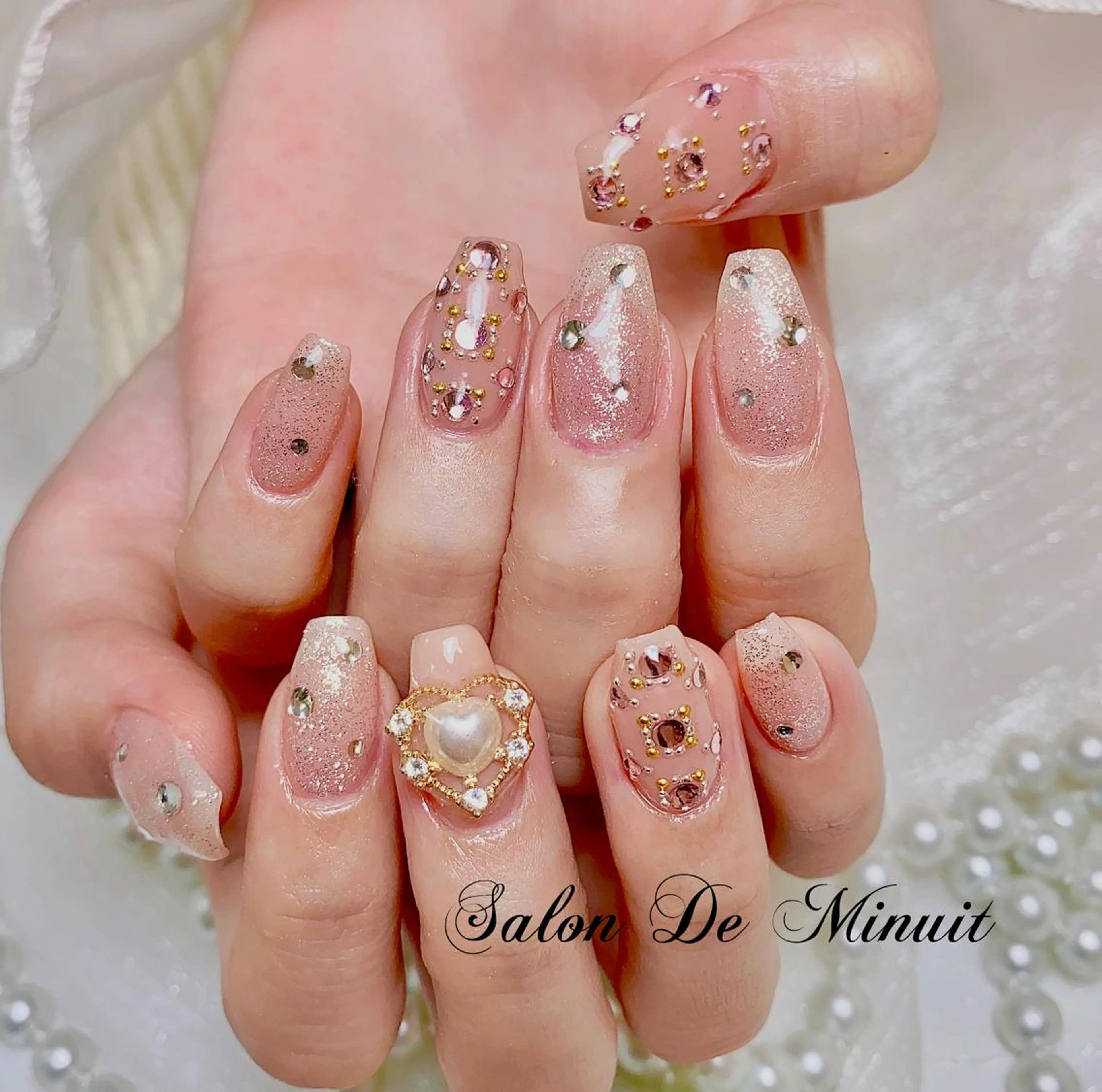 ネイル ハンドネイル ハンドケア Momo 🤍のネイルデザイン