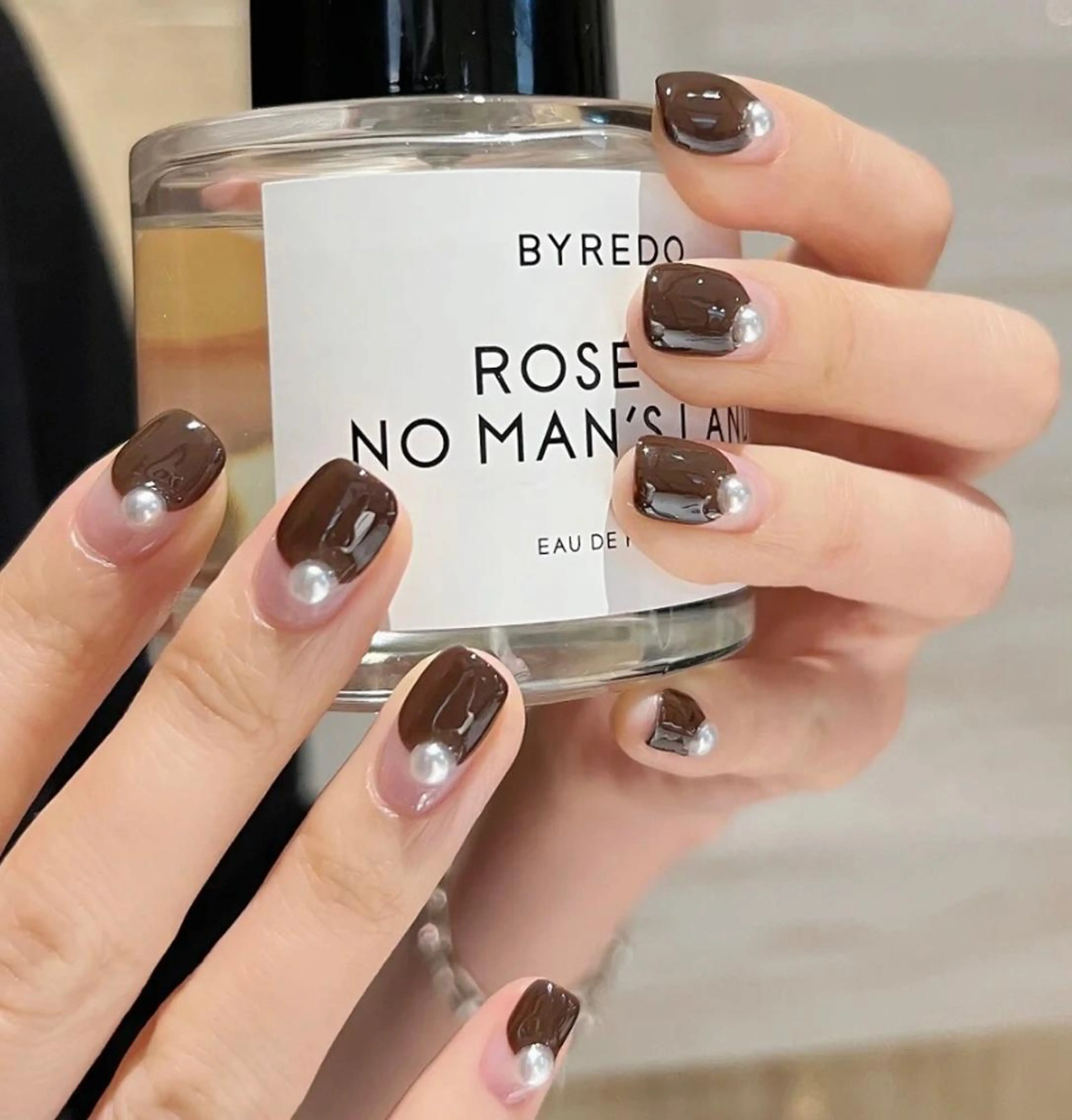 ネイル ハンドネイル VIVIAN リサのネイルデザイン