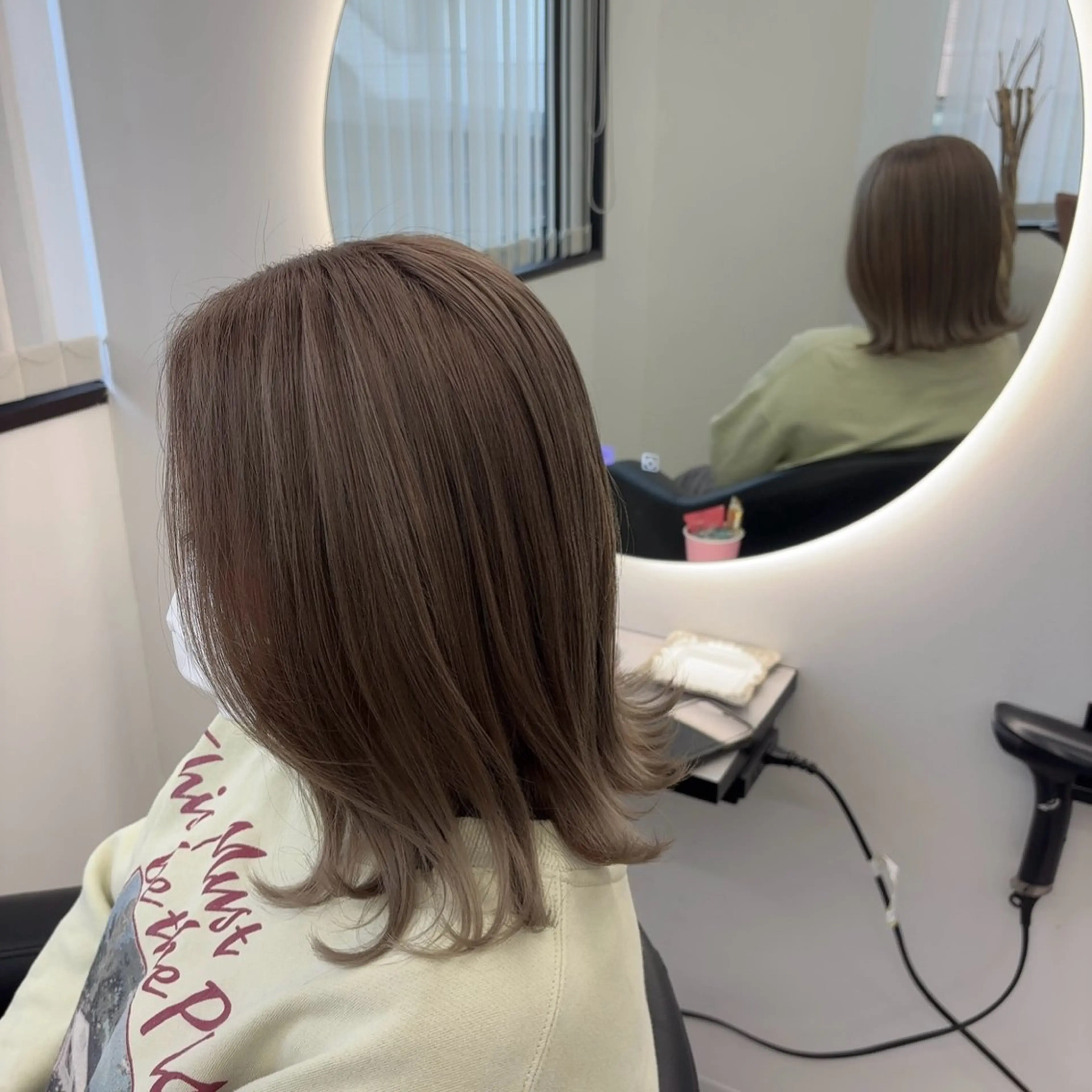 セミロング カラー ヘアカラー Ren. 🦋デザインカラーのヘアスタイル