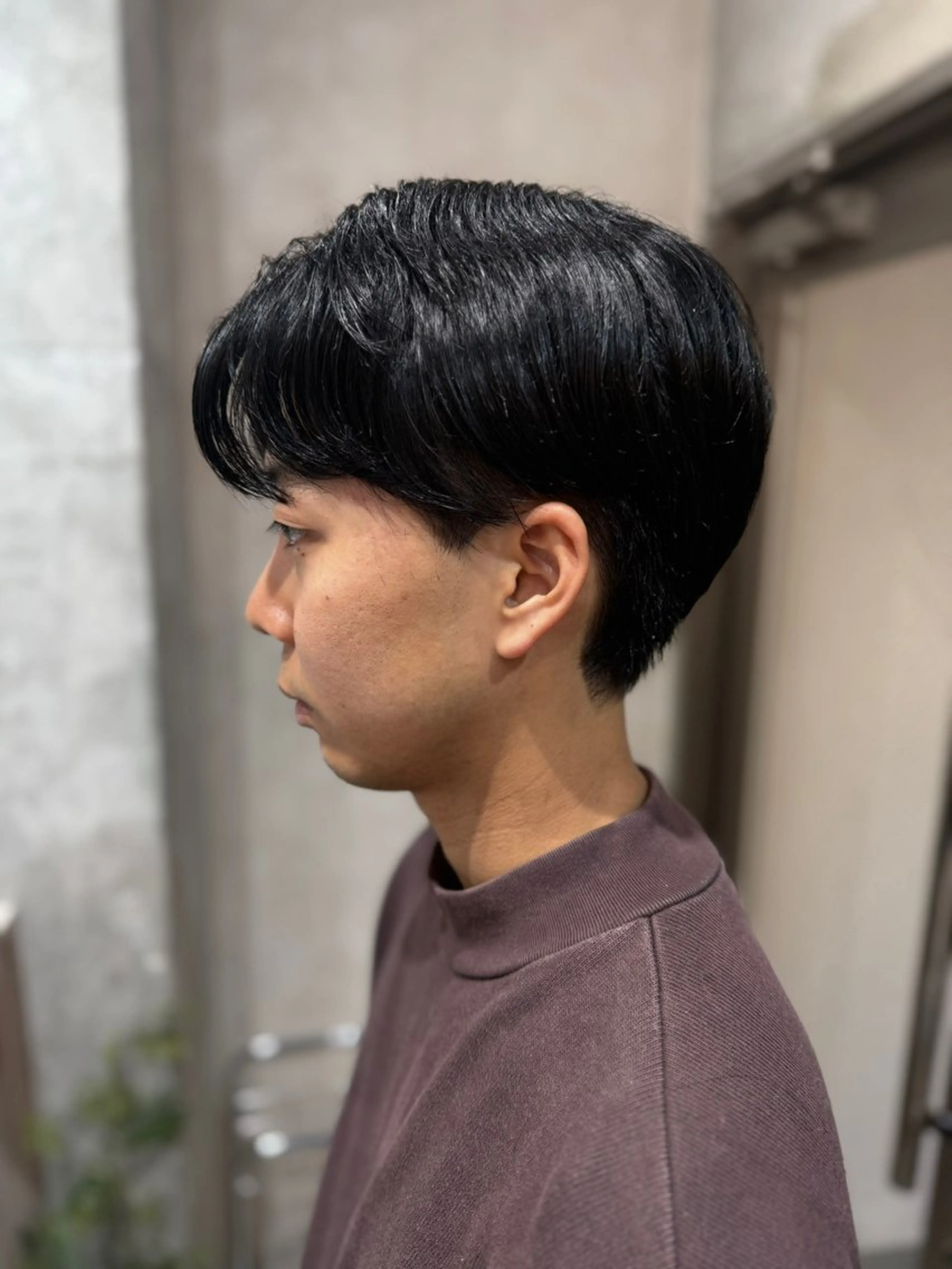 ショート メンズ センターパート ダウンパーマ フェザーパーマ メンズハイライト メンズ韓国風 藤崎百道メンズカット Zina/森井唯央のヘアスタイル