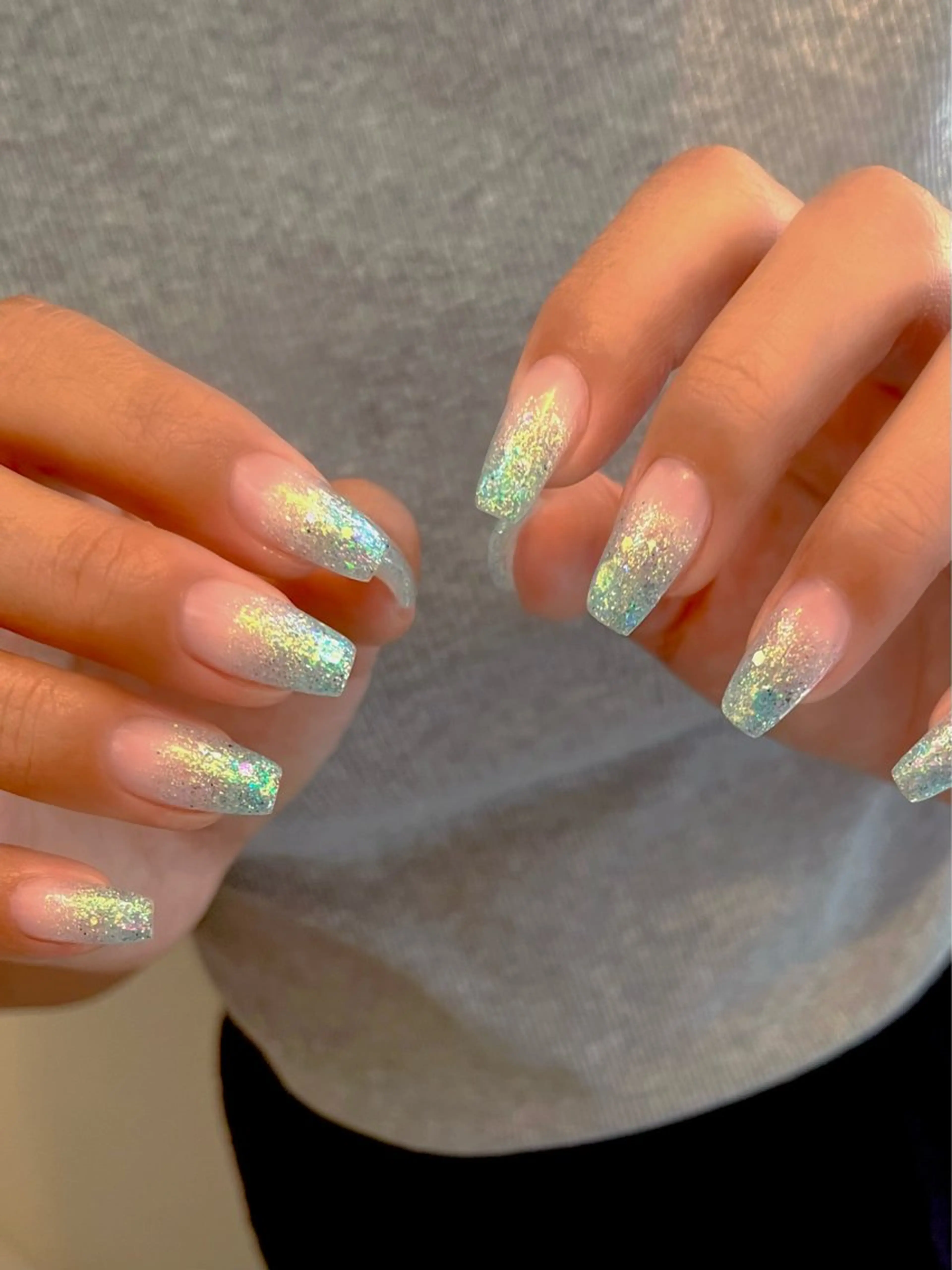 ネイル フットネイル キラキラネイル マグネットネイル ワンカラーネイル スカルプネイル nine.🦋 YUKOのネイルデザイン