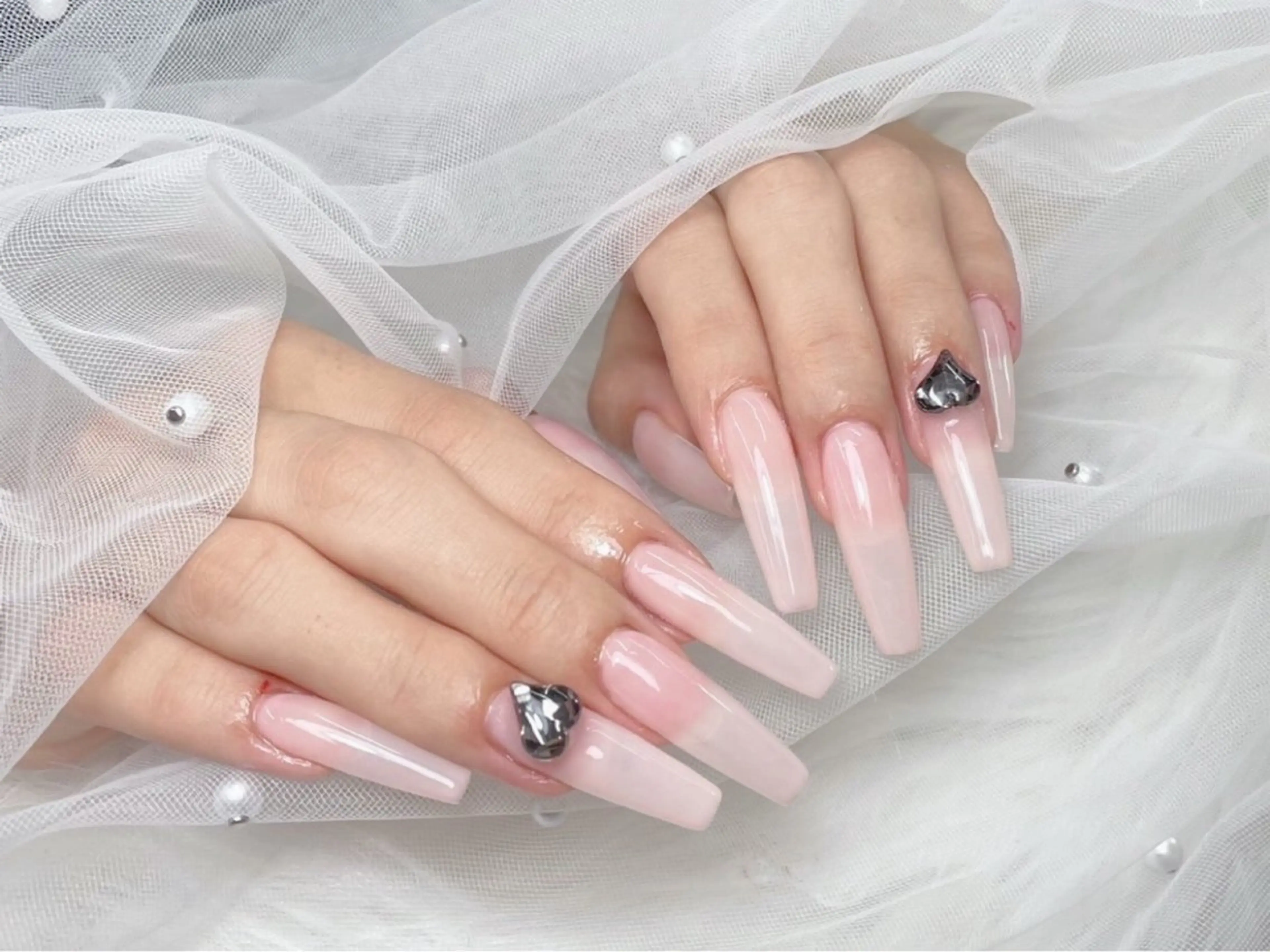 ネイル lucky nail 歌舞伎町のネイルデザイン