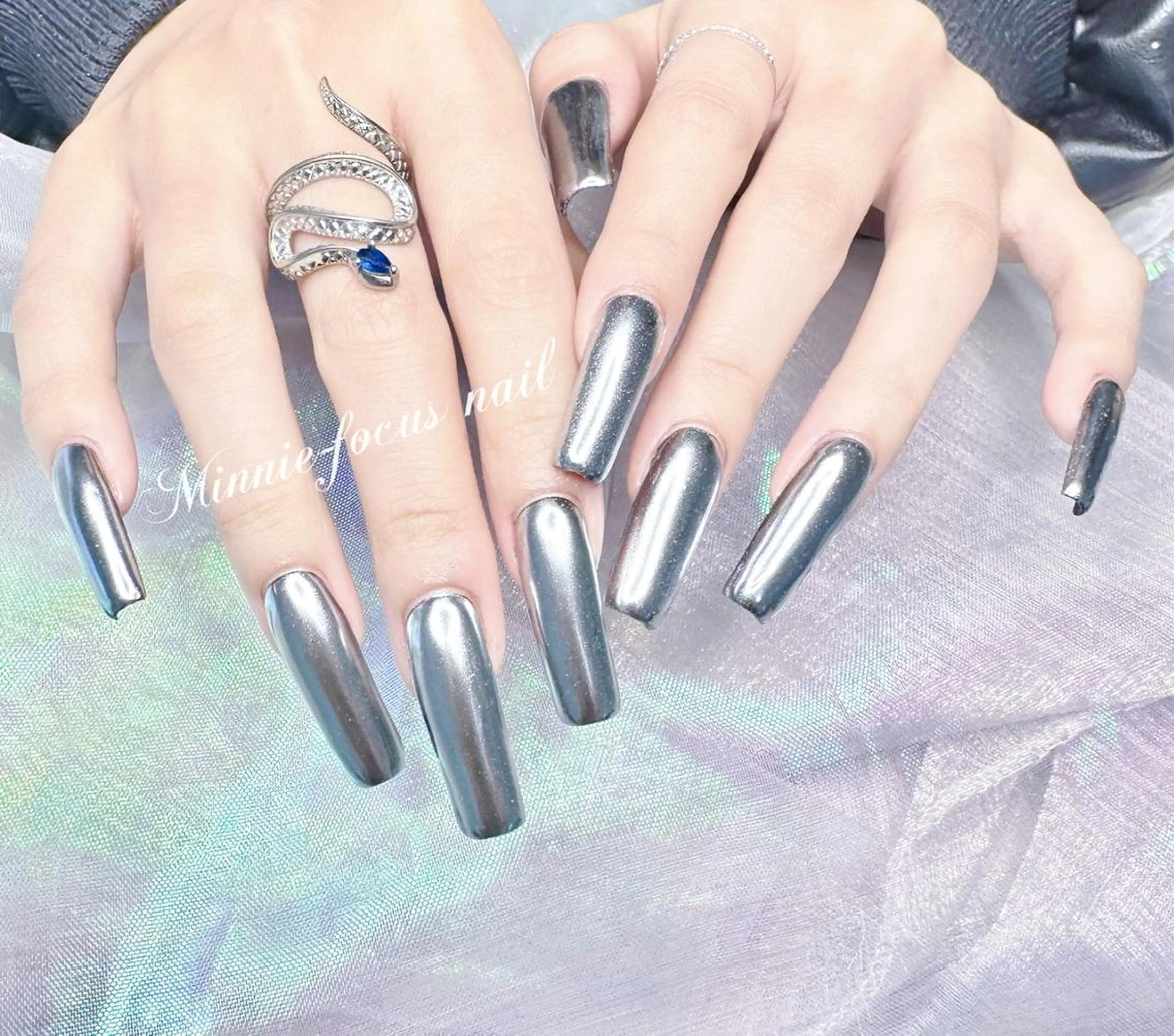 ネイル ミラーネイル スカルプネイル シンプルネイル 🧸Rina nail✨のネイルデザイン