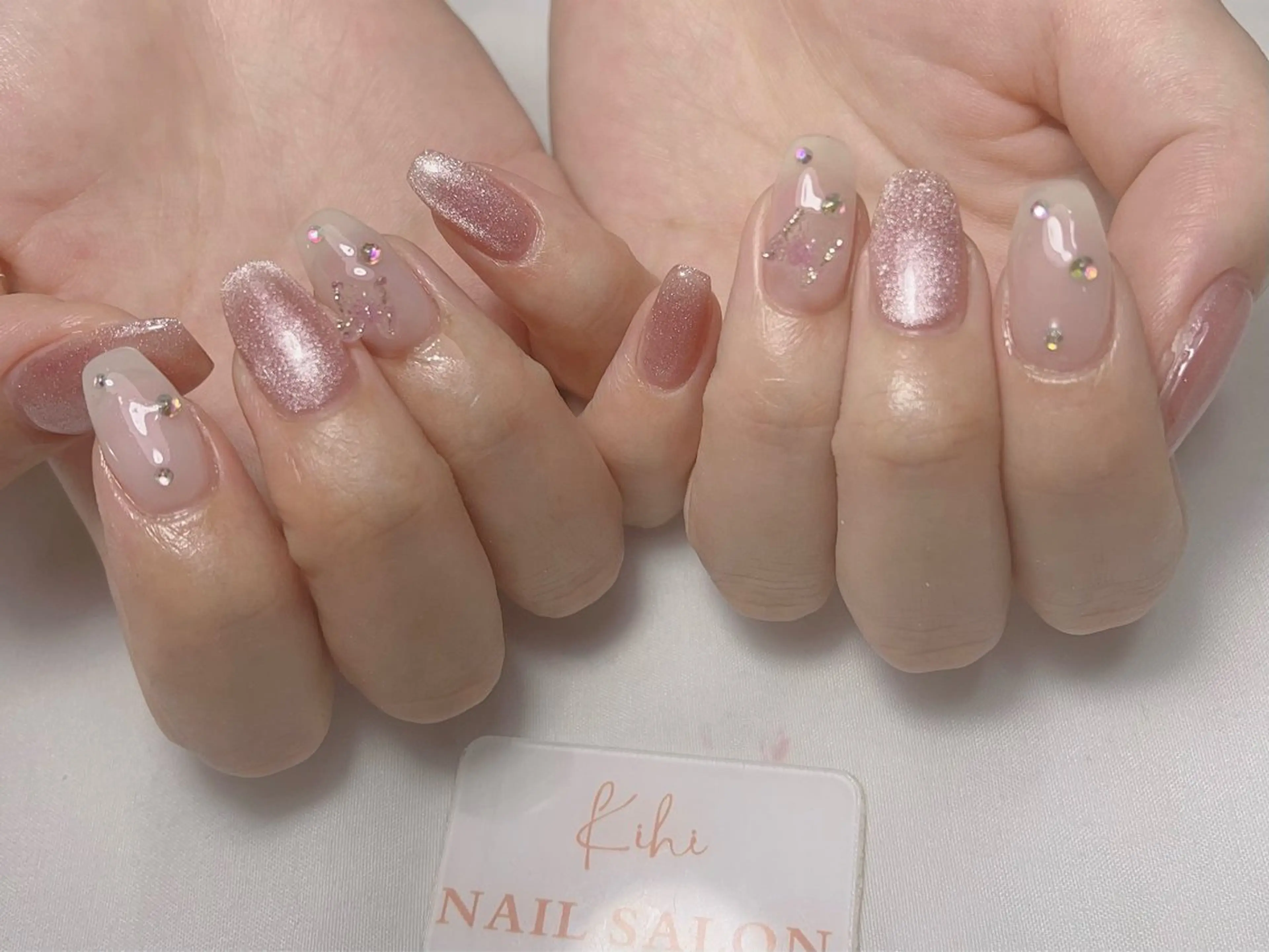 ネイル アートネイル フレンチネイル ジェルネイル グラデーション 韓国ネイル ハンドネイル ハンドケア さくら💮💮 【オフ無料】のネイルデザイン