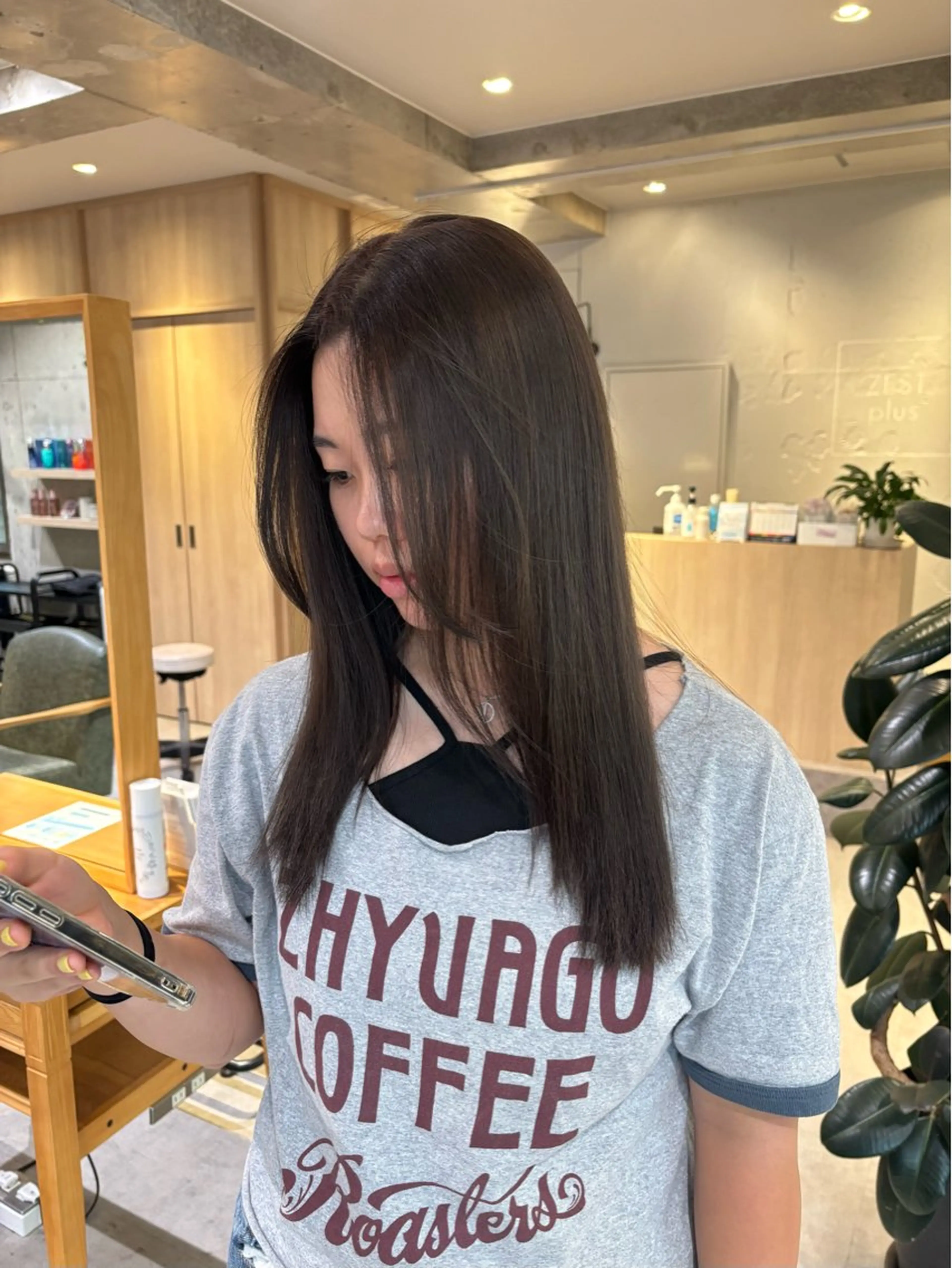 ロング カラー 透明感カラー ヘアカラー りあの🎀 /暖色カラー🍒のヘアスタイル