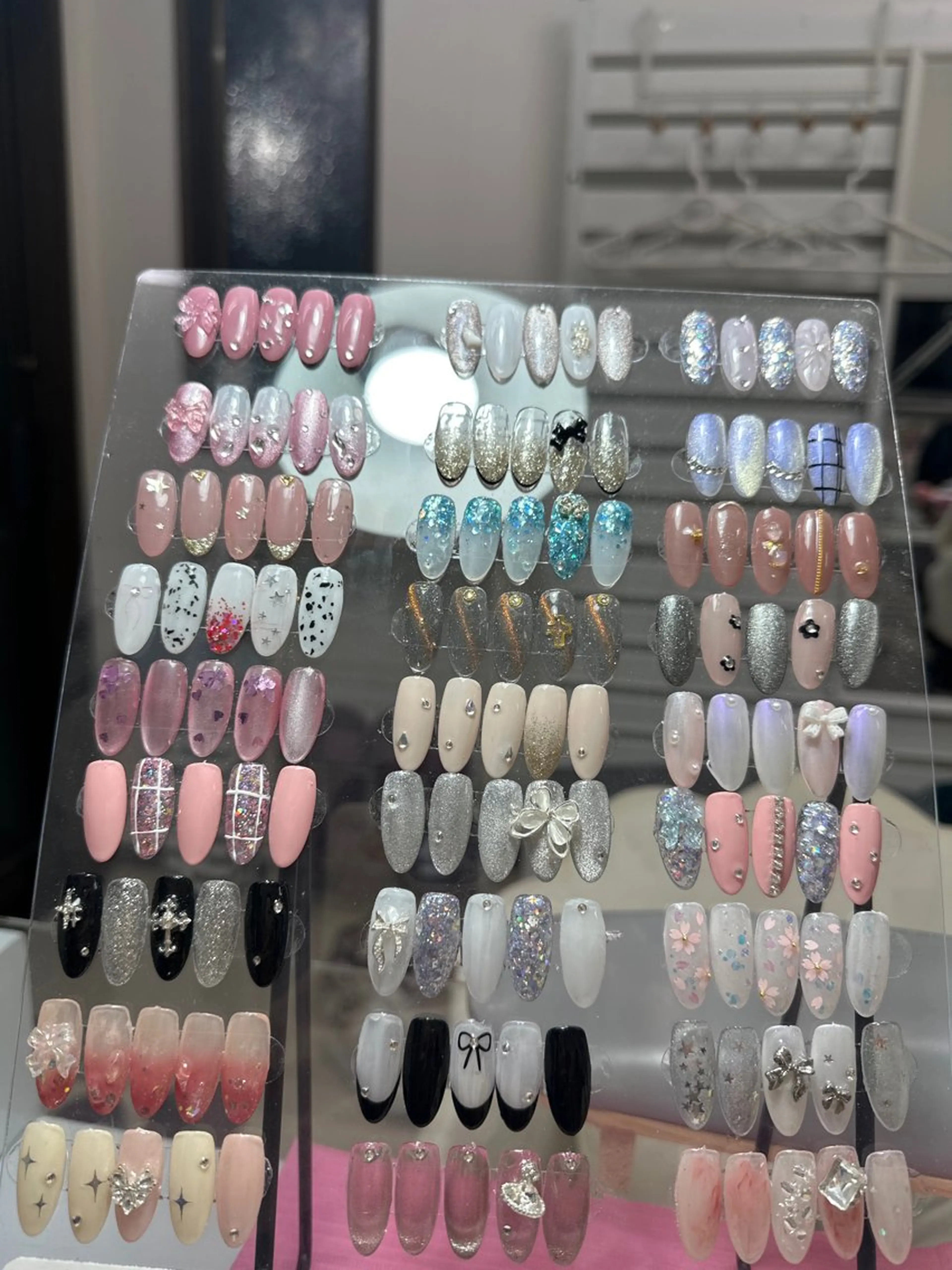 ネイル ハンドネイル Uni Nail salon 日暮里店所属・UNI NAIL SALONのネイルデザイン