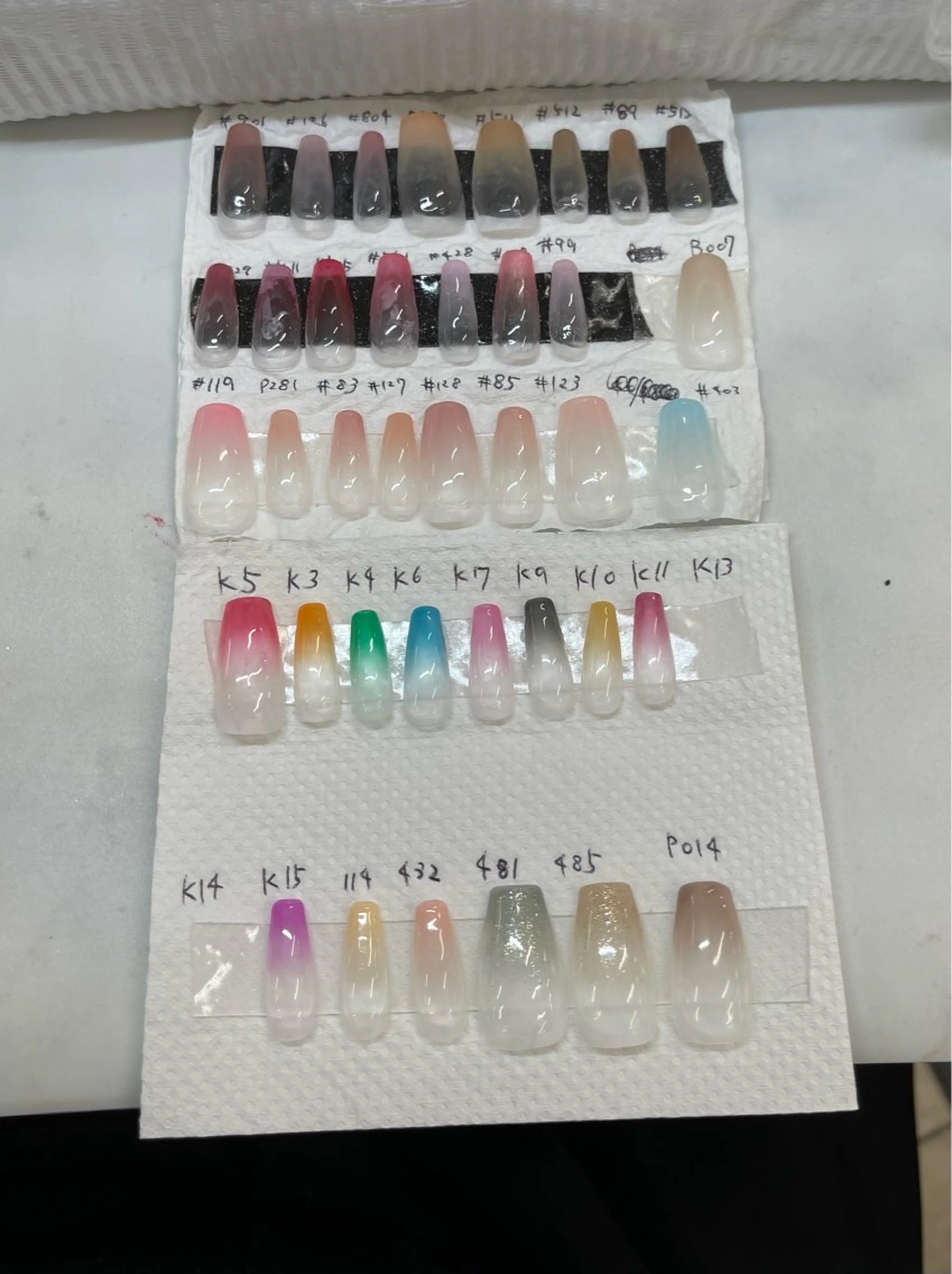 ネイル MAXKELLY Asahiのネイルデザイン