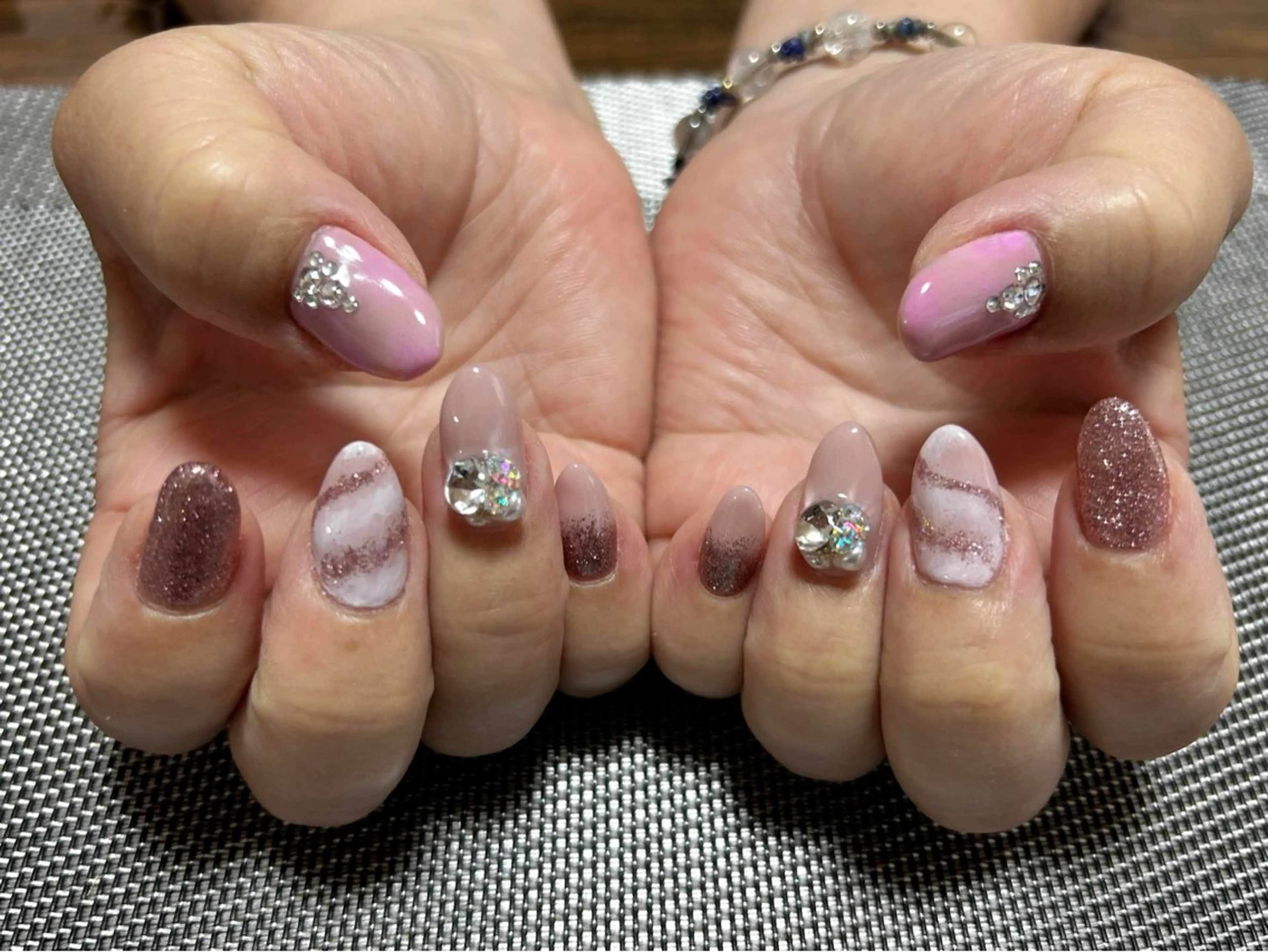 ネイル キラキラネイル ピンク i nailのネイルデザイン