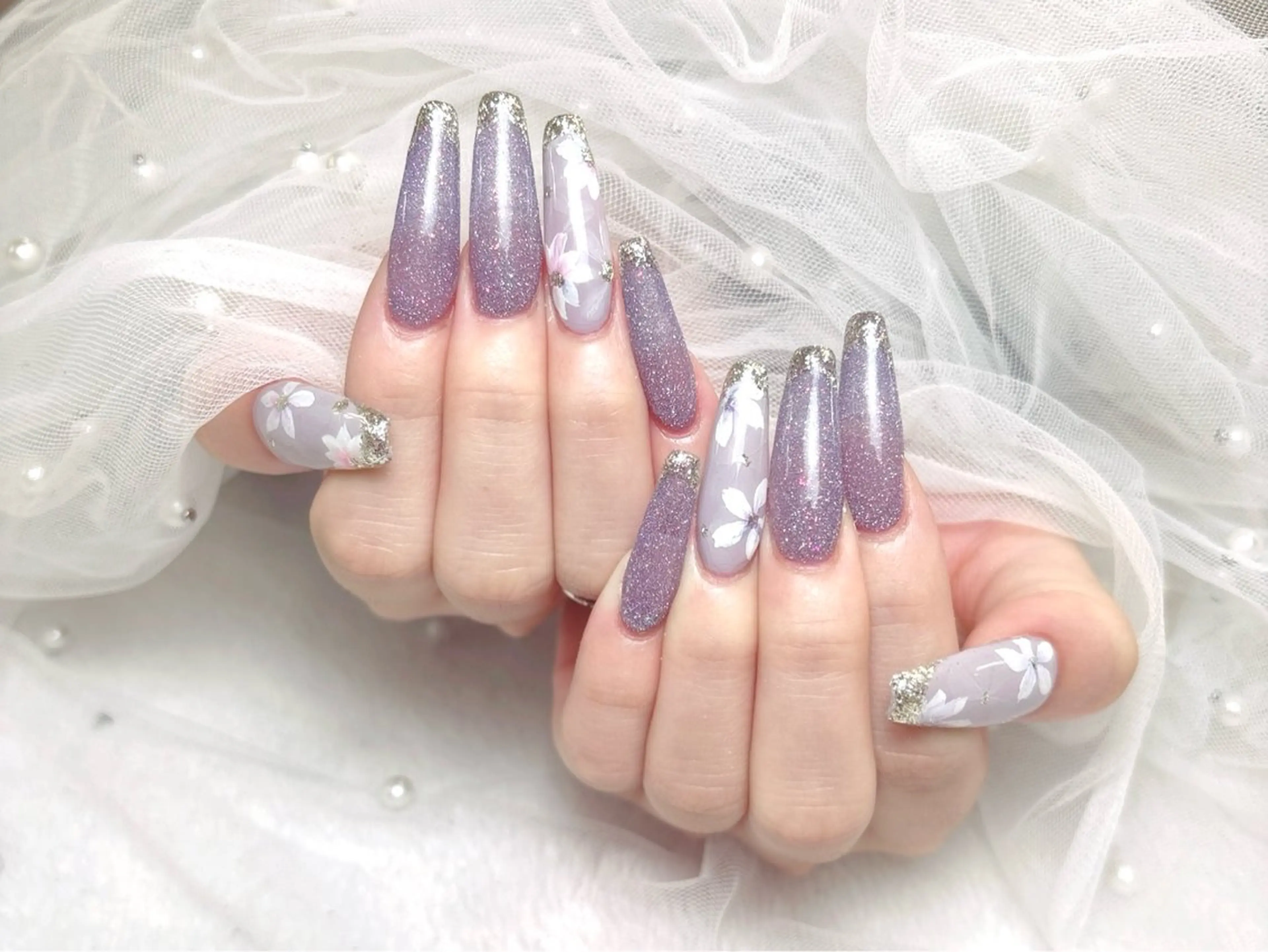 ネイル アートネイル ハンドネイル ハンドケア R1🎀Nail💕 池袋東口店のネイルデザイン