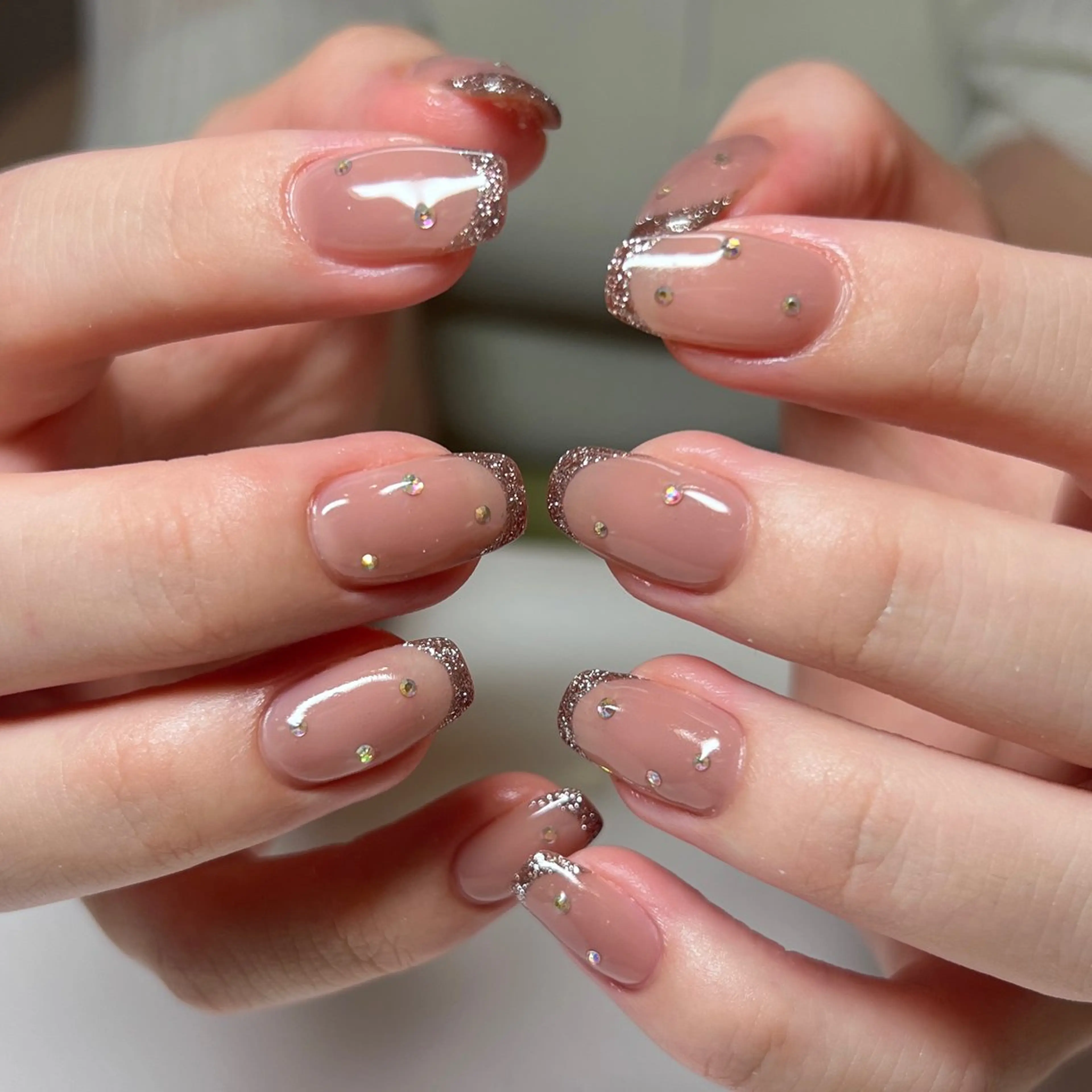 ネイル アートネイル フレンチネイル キラキラネイル 持ち込み シンプルネイル ハンドネイル REHTOF ｜朝7時Open☀️のネイルデザイン